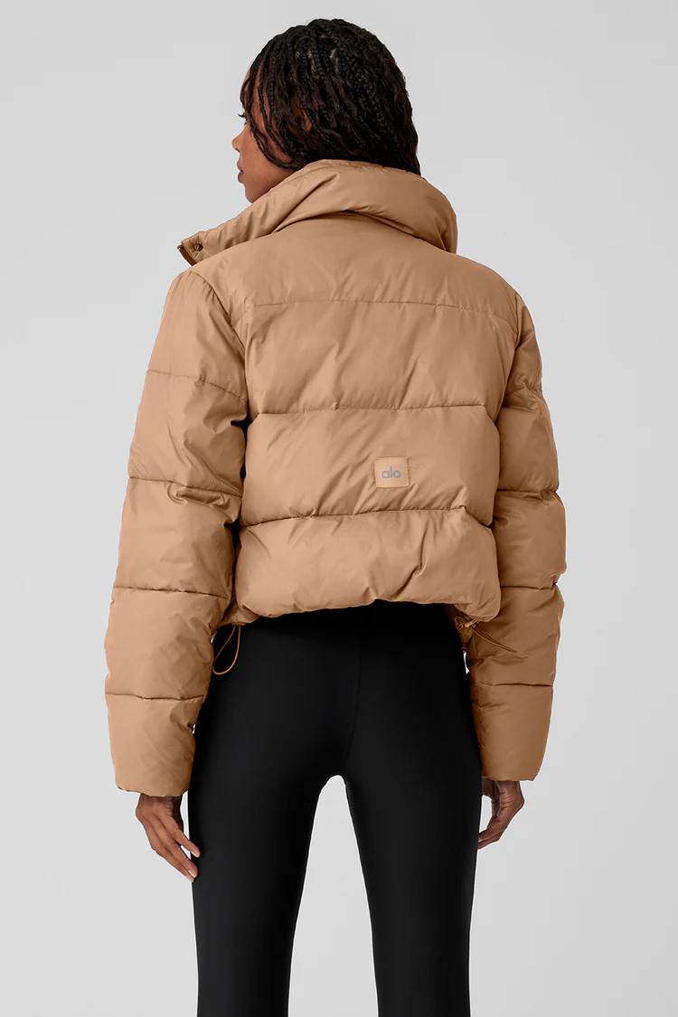 Gold Rush Puffer | Alo Yoga (US)