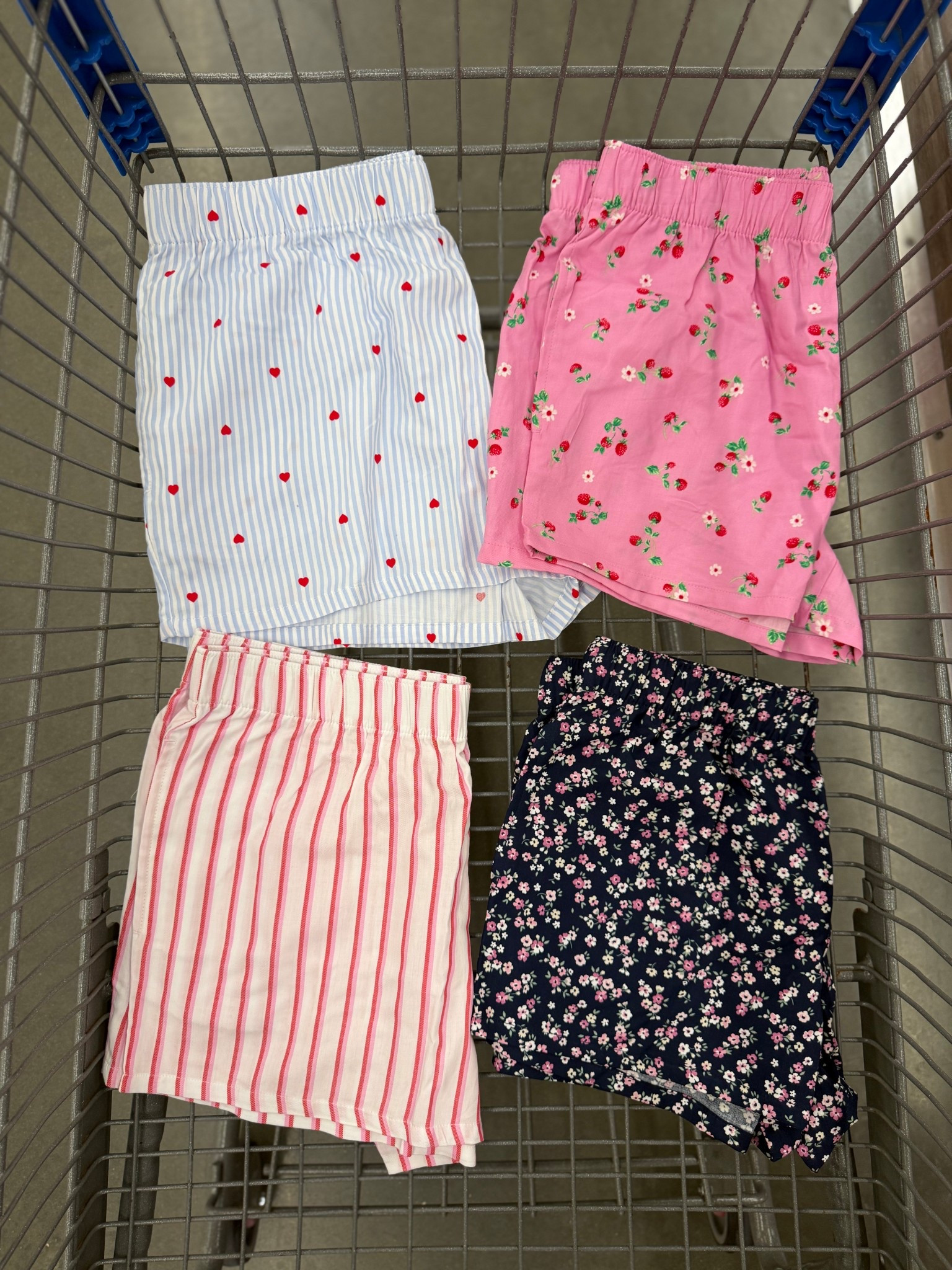 Walmart has the cutest little pajama boxer shorts right now 😍🛒  
Super comfy, easy throw-on, and the prints are too good

#LTKspringtrends