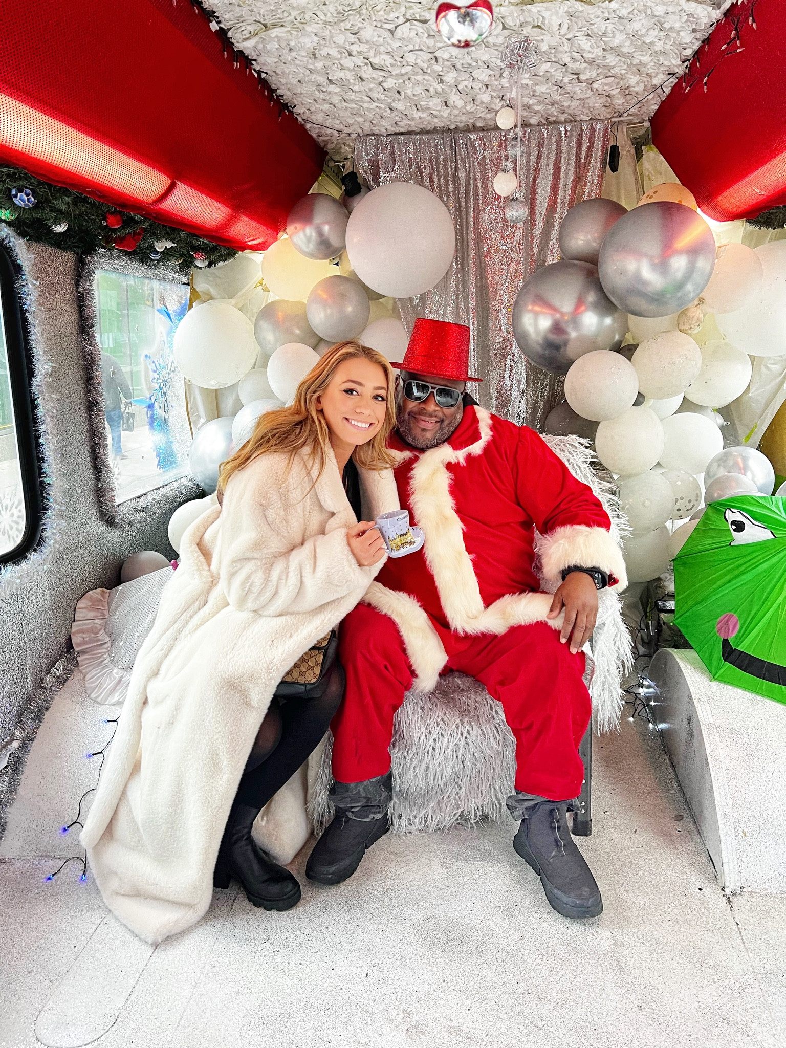 My favorite coat! From Zara Ref # 4360/244

#LTKFind #LTKSeasonal #LTKtravel