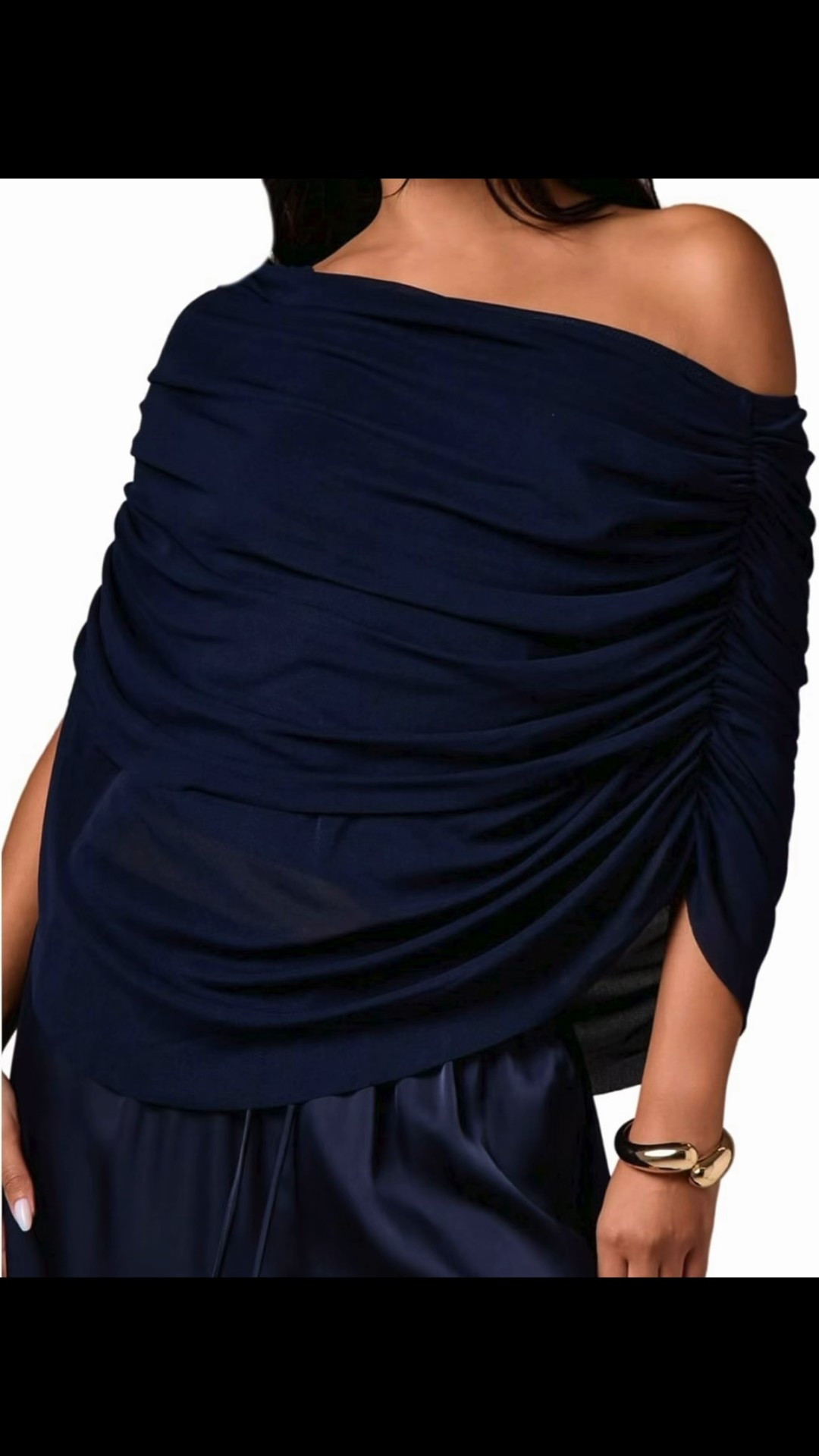 Soft, ruched mesh blouse with an off-the-shoulder, asymmetrical neckline and medium stretch.
Lightweight, flattering, and easy to pull on-perfect for elevating any bottom with minimal effort.
#LTKStyle
#LTKFinds
#Style Essentials #EffortlessStyle #WardrobeStaple
#ElevatedLook #EverydayStyle
#OutfitInspo

#LTKootd #LTKFindsUnder50 #LTKMidsize