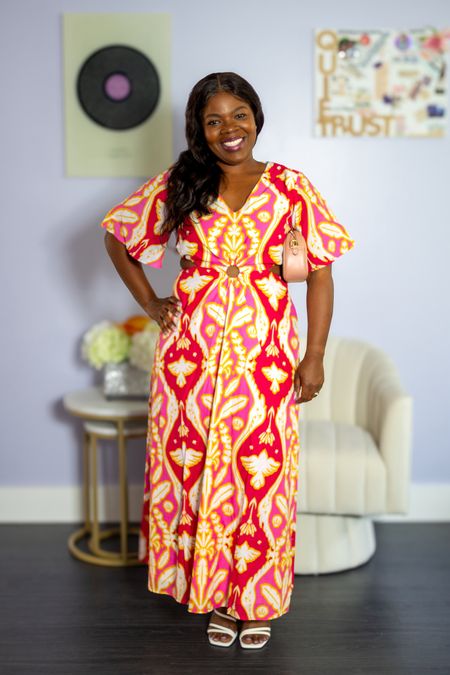 Here's a cute summer maxi dress from Beyond by Vera that is perfect for brunch dates or as a vacation outfit!
#summerfashion #outfitidea #trendyoutfit #resortwear

#LTKShoeCrush #LTKStyleTip

#LTKSeasonal