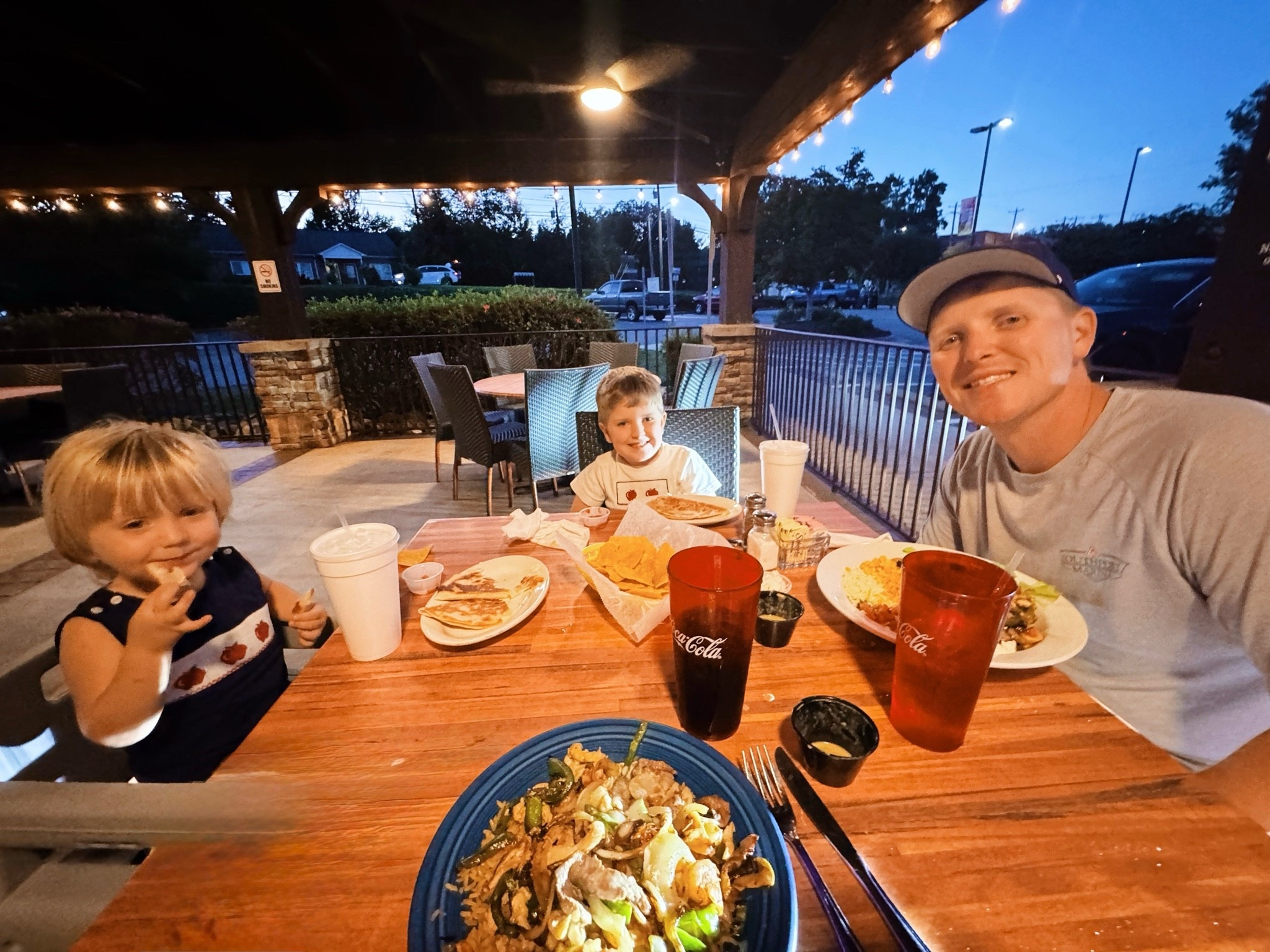And a fun little Sunday night “date night” 🍽️ with my boys 🥰 at their favorite 🤩 spot!! 🌮 Such a treat!!! ❤️
