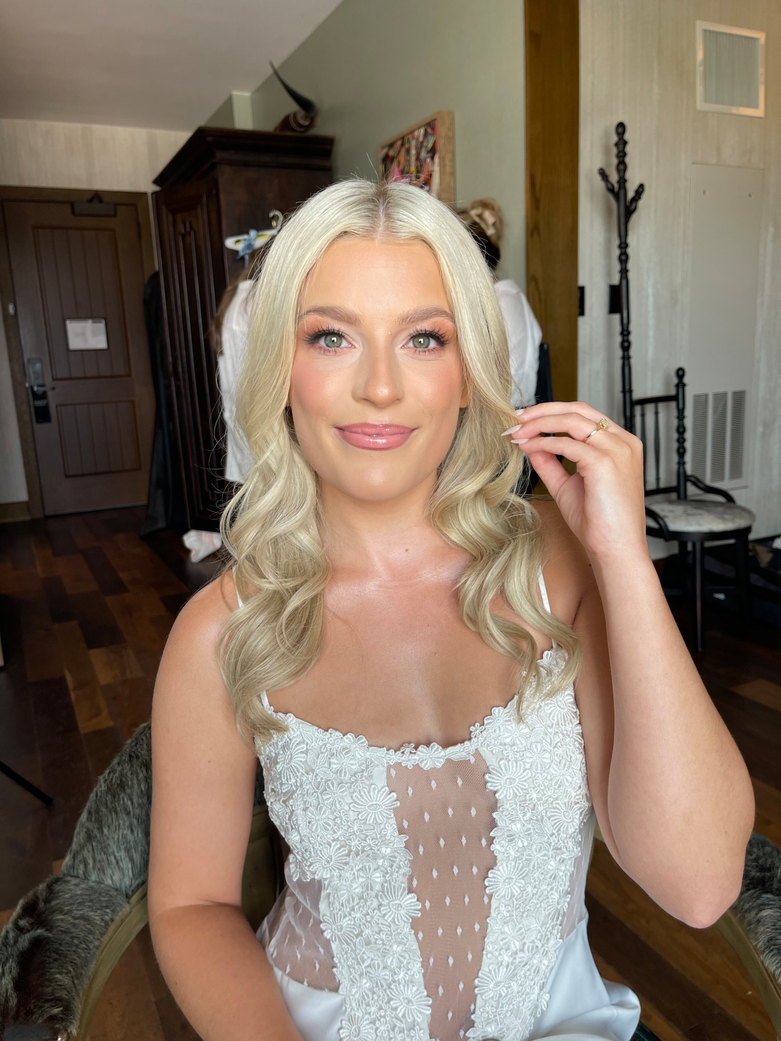 Everything I used for Brynne’s bridal glam✨



#LTKBeauty #LTKWedding