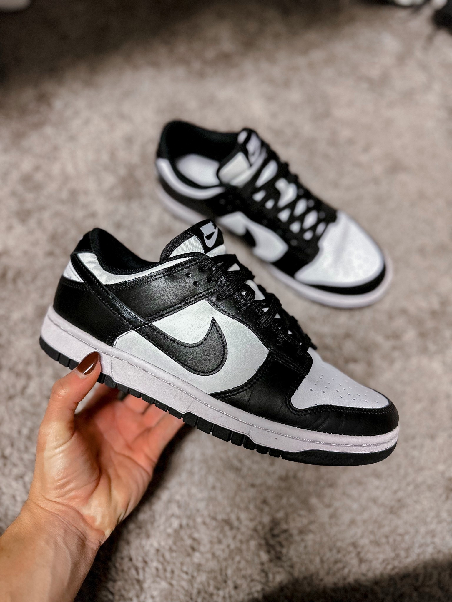 extra 25% off Nike with code: BFRIDAY on certain sneakers! these come out to $70.23 🙌🏼

#LTKSaleAlert #LTKCyberWeek #LTKGiftGuide