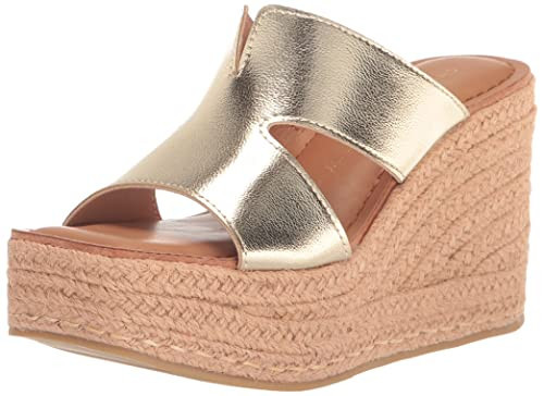 Chinese Laundry Women's Next Door Wedge, LT Gold, 8.5 M US | Amazon (US)