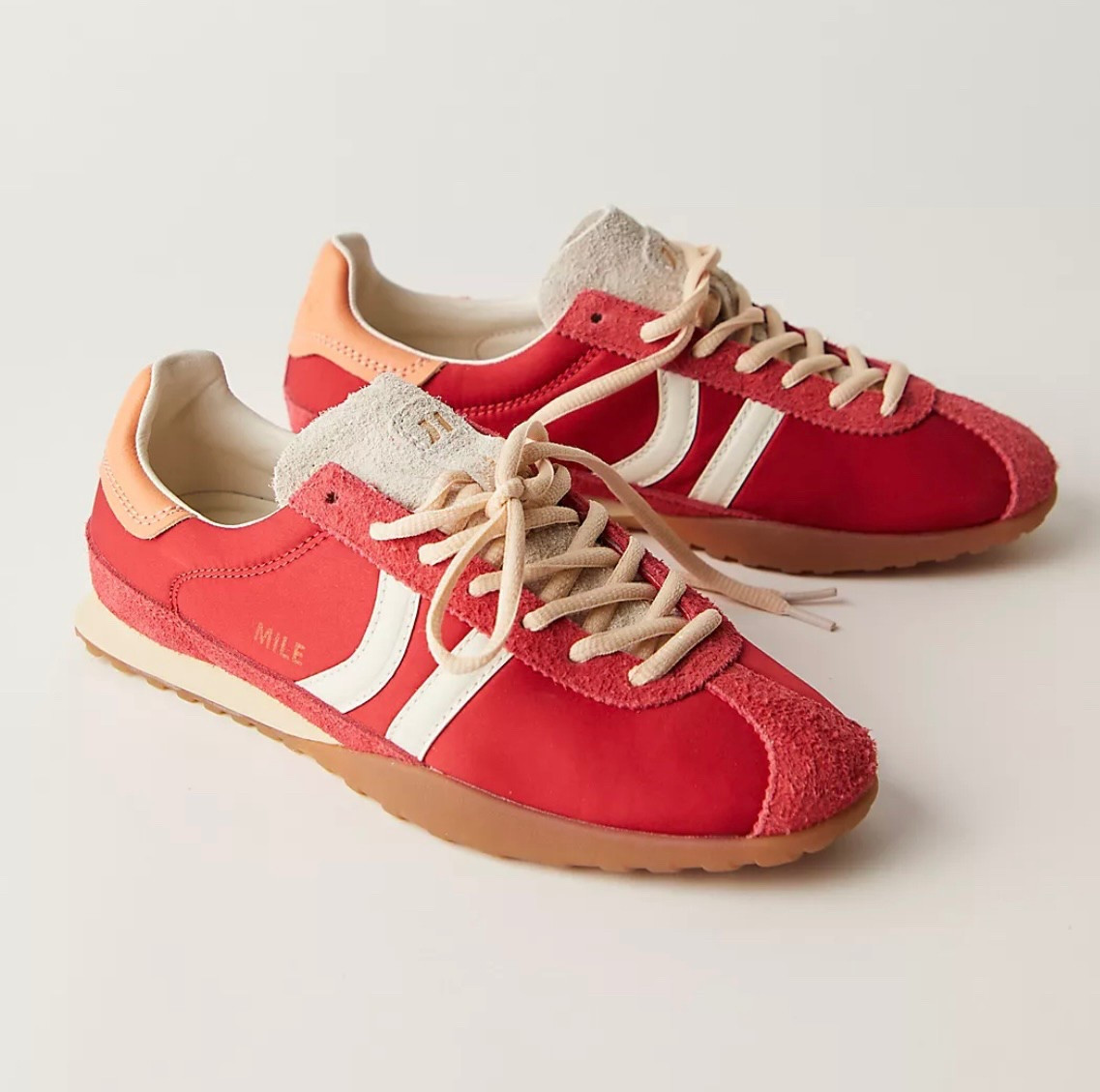 OK, I’m obsessed with these sneakers! I love every single color! 

#LTKStyleTip #LTKShoeCrush