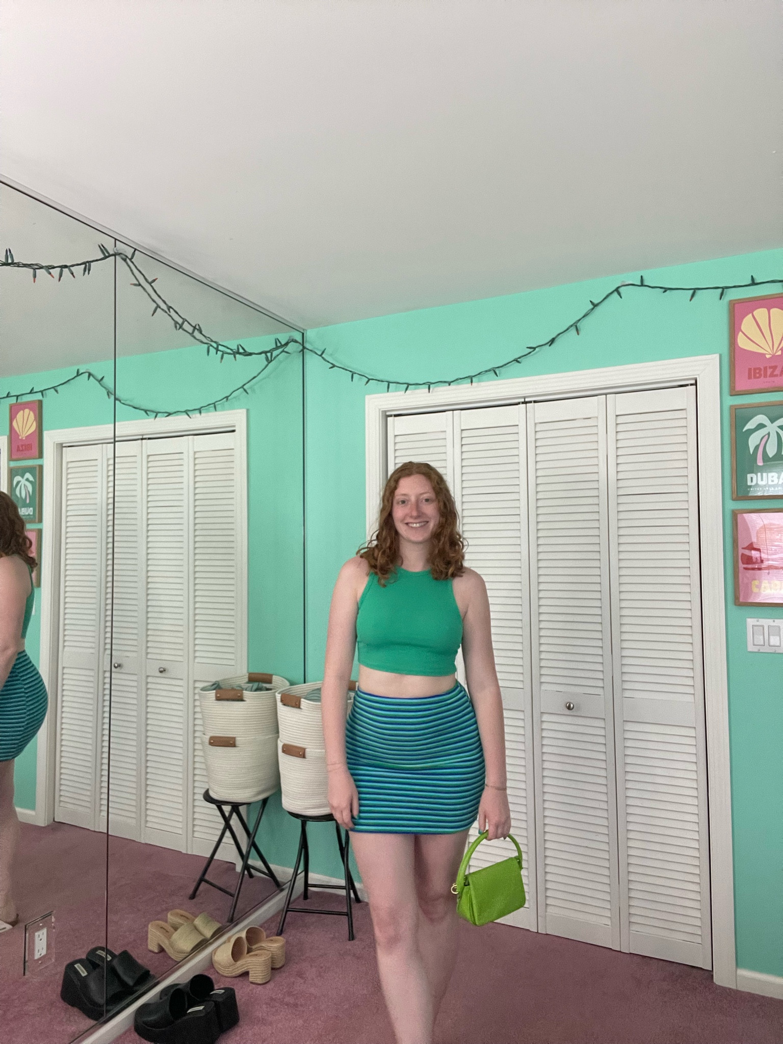 Styling blue & green outfit #12

#LTKSeasonal #LTKMidsize #LTKStyleTip