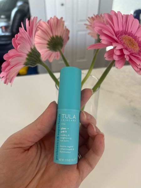 Beauty, Tula, makeup, under eye, facial, brightening stick, Mother’s Day, gift idea

#LTKbeauty #LTKFind #LTKGiftGuide