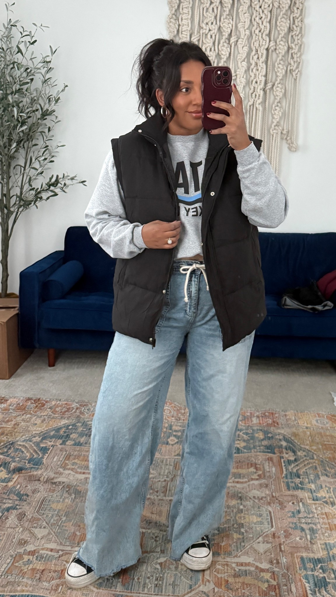 Hockey game ootd! Size L in jeans 

#LTKootd #LTKgrwm #LTKMidsize