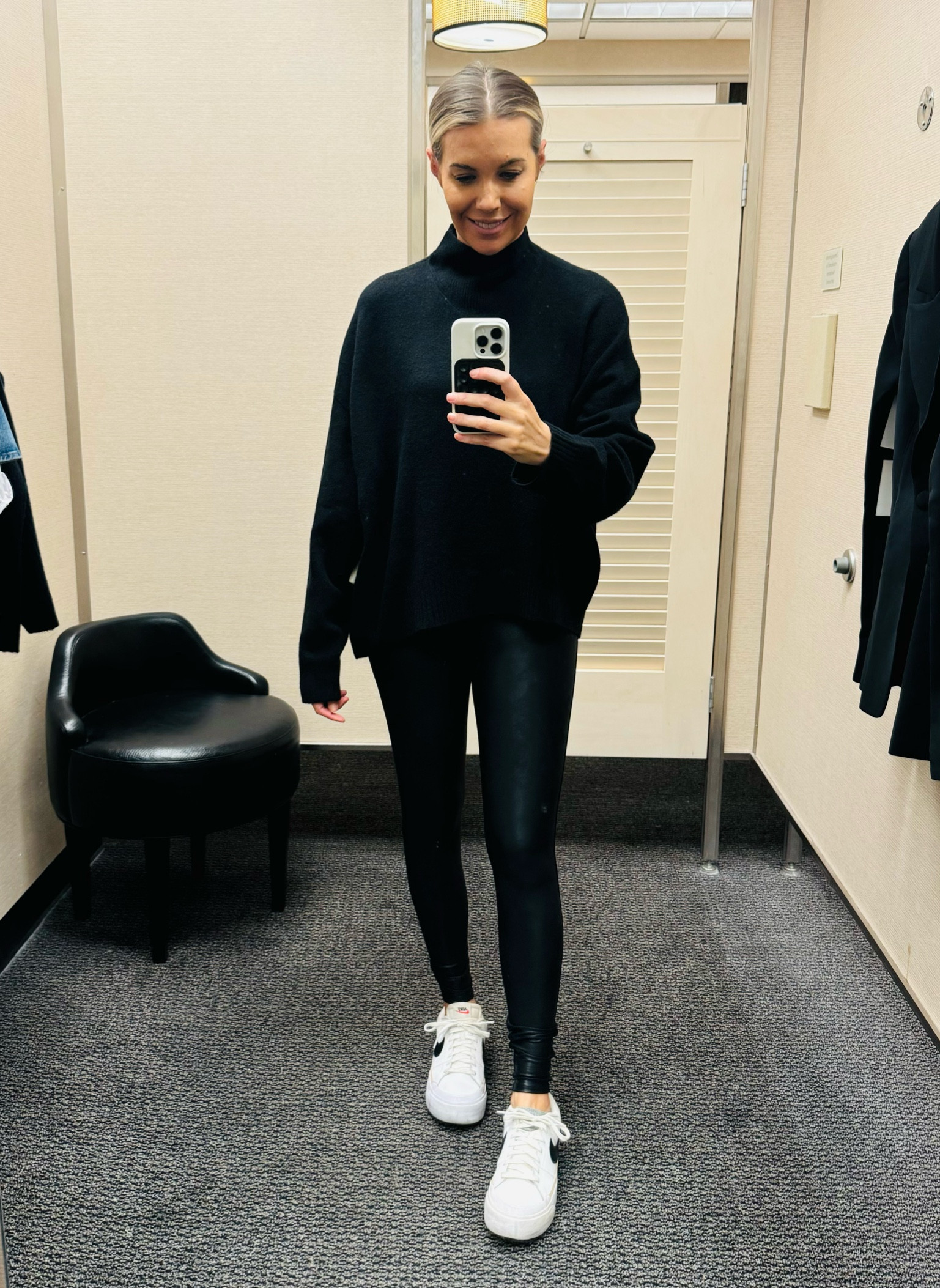 Can never resist and all black look! These leggings are always a go to #NSALE fave and this sweater could not be any softer #nordstrompartner @nordstrom

#LTKxNSale