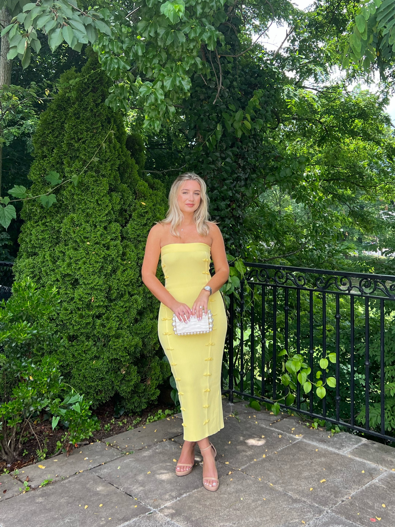 Yellow dress
Sau lee dress 
Revolve dress
Wedding guest dress
Knit dress

#LTKFind #LTKwedding #LTKstyletip