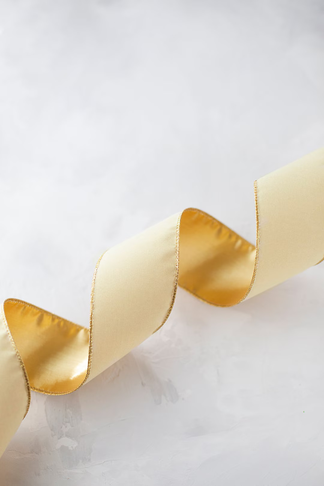 Antique Ivory Velvet Wired Ribbon w/ Gold Metallic Lamé Backing (10 yards) • 2-1/2" • 4" | Etsy (US)