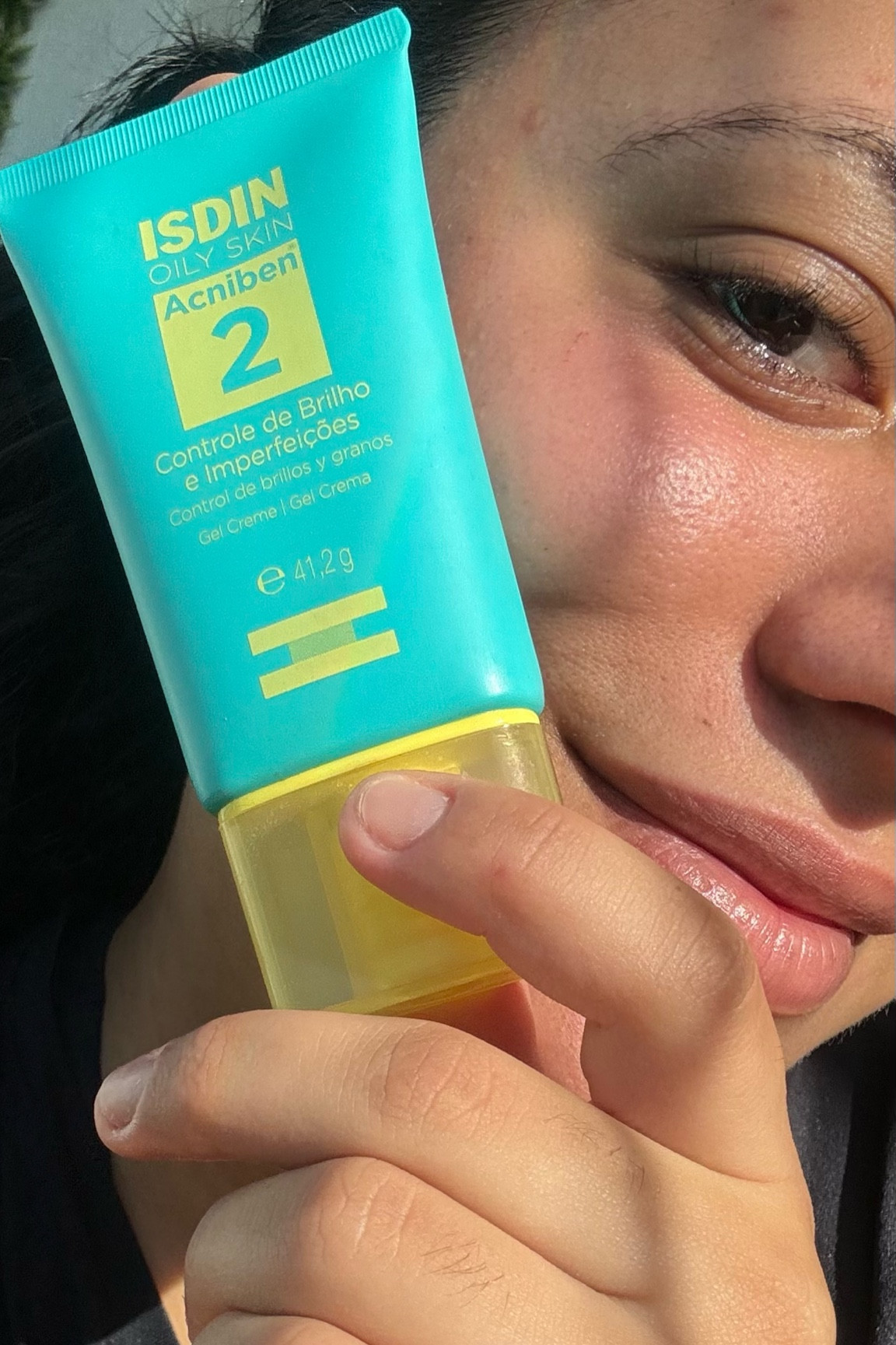 Gel creme antiacne. Indicado para peles oleosas e acneicas, controla o brilho e ajuda a reduzir as espinhas.
 ISDIN

#LTKbrasil #LTKwinter