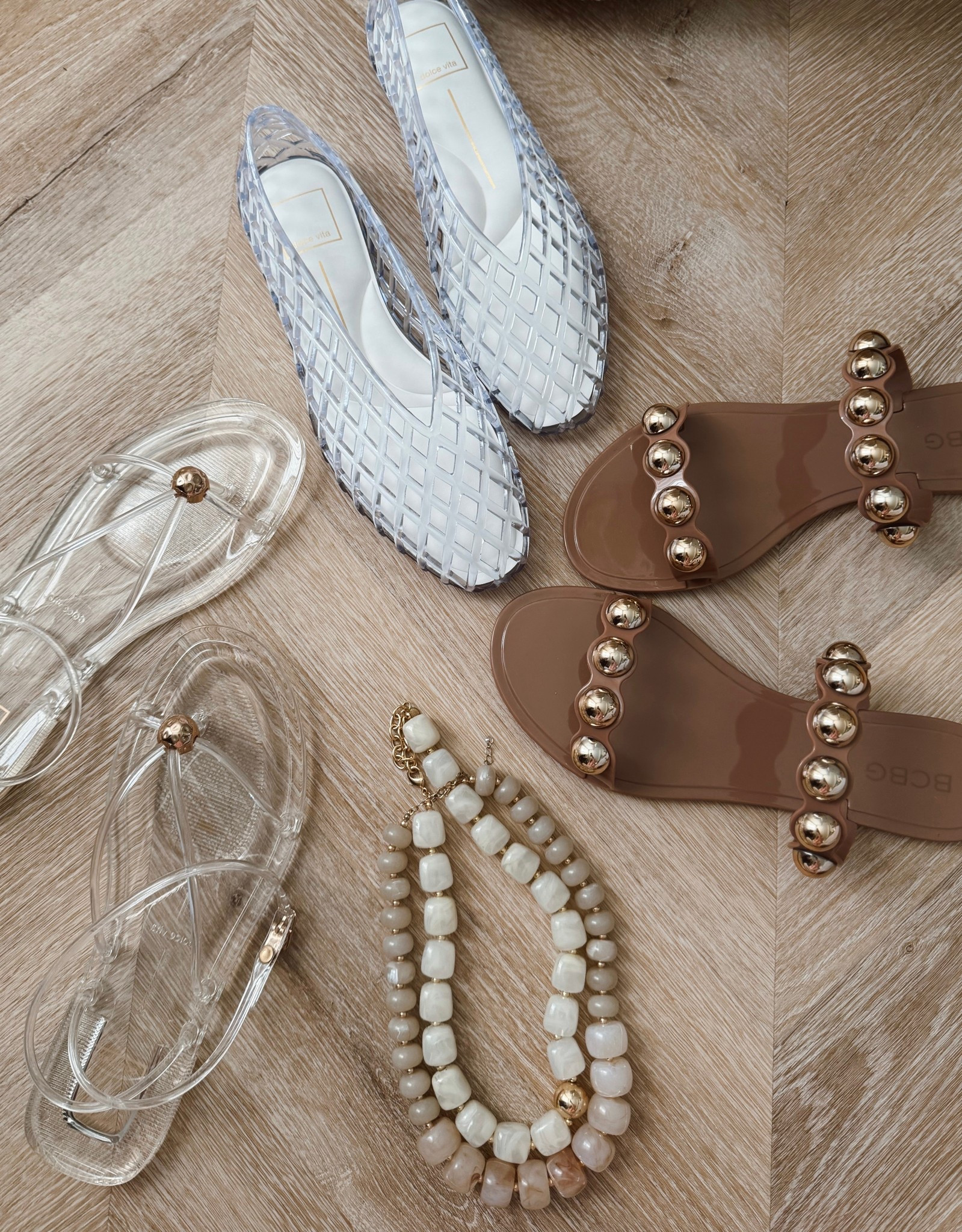 My new go-to sandals & accessories lately 🤍✨ — easy, elevated, and actually comfortable. The brown sandals are 30% off today 🙌🏼 Necklace is 50% off too✨!  


Sandals. Heels. Flats. Vacation outfits. Spring 2026. Necklace. Jelly sandals. Spring fashion. Sale. Jewelry. 

#LTKSaleAlert #LTKSeasonal #LTKootd