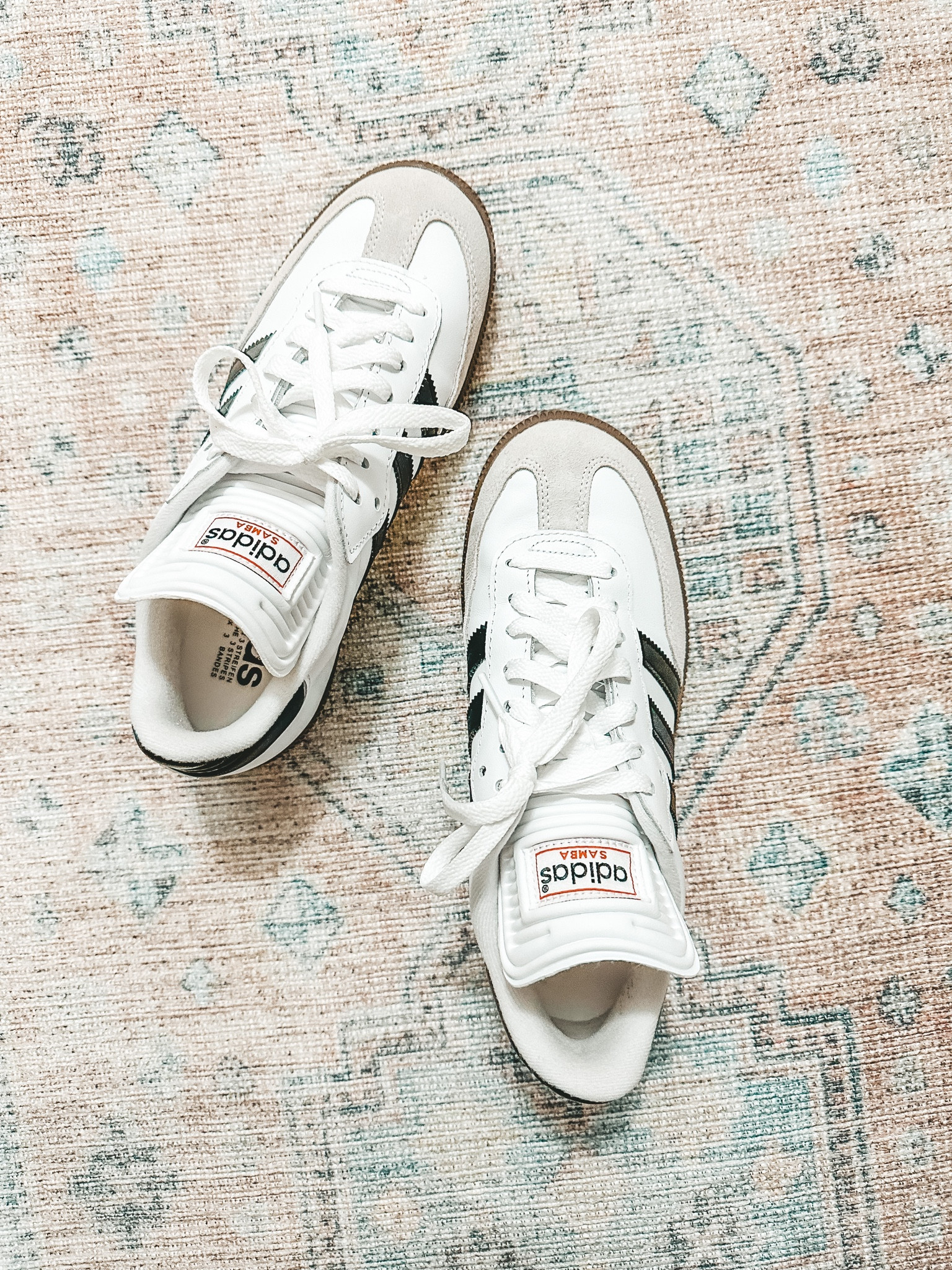 #adidas #samba 

#LTKunder100 #LTKshoecrush #LTKstyletip