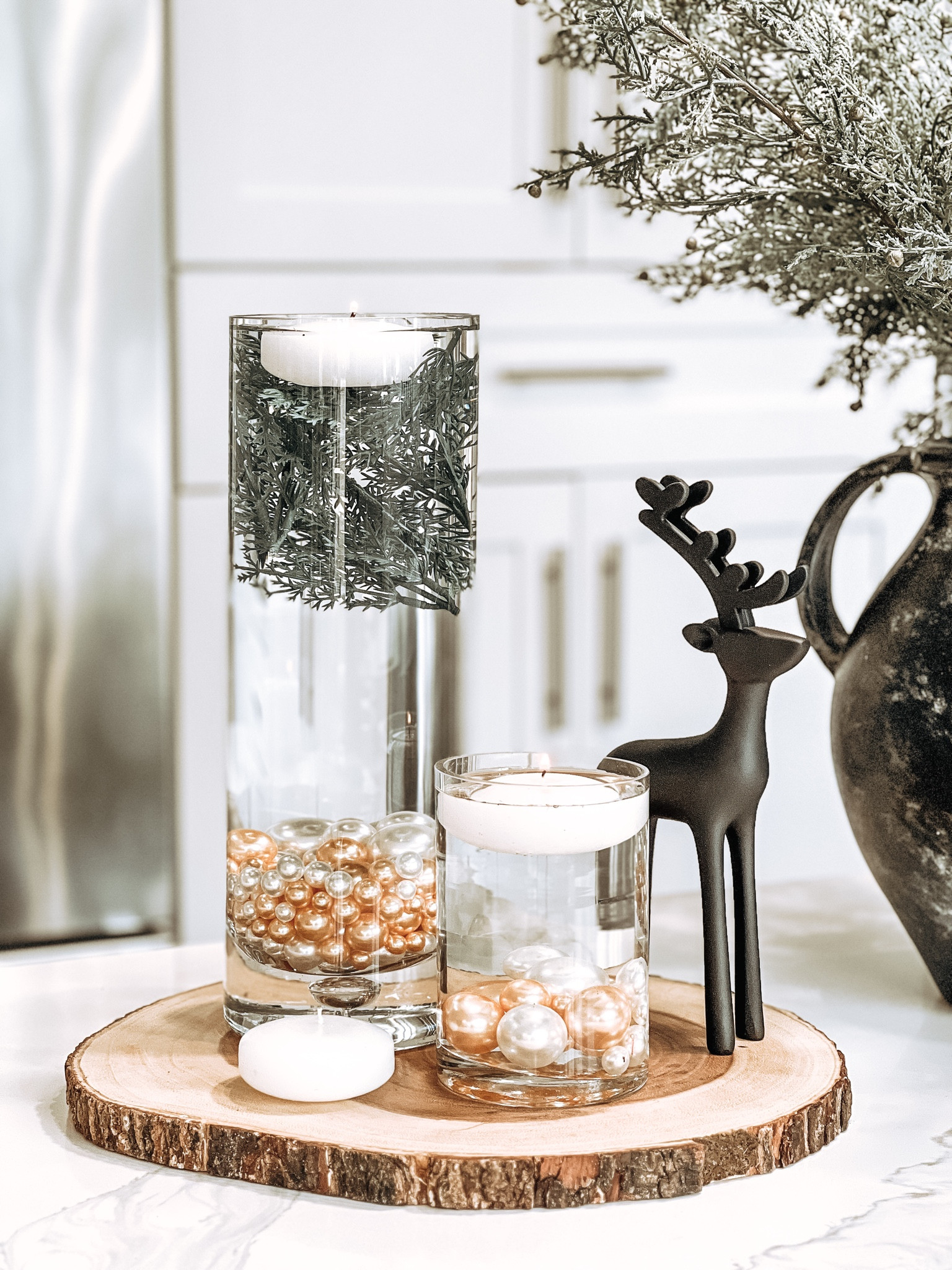 Holiday centerpiece 


#LTKhome #LTKHoliday #LTKSeasonal