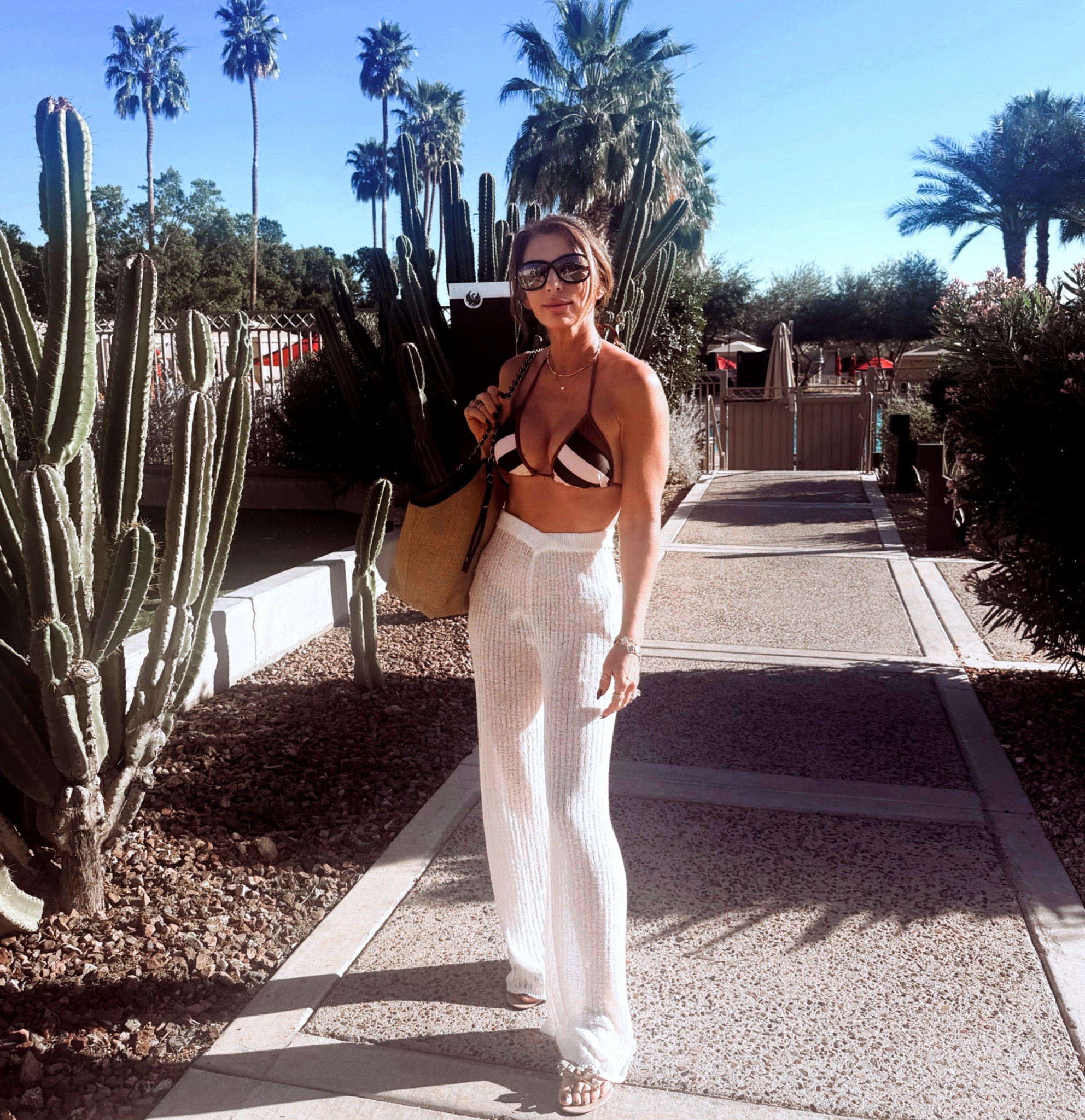 Pool day #burberry #

#LTKdayinmylife #LTKootd #LTKSeasonal