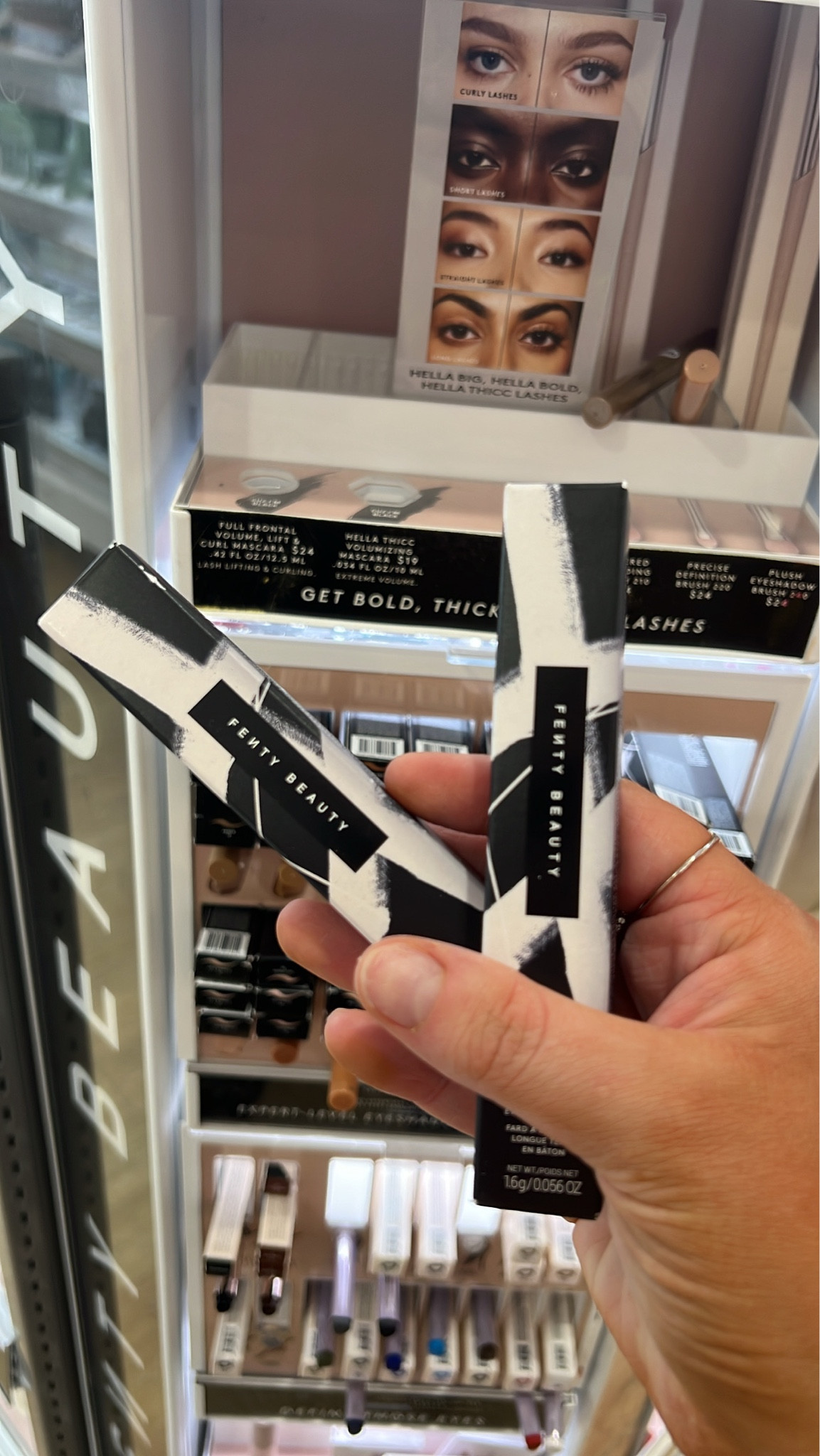 Shadowstix — Fenty beauty 🤍🤍