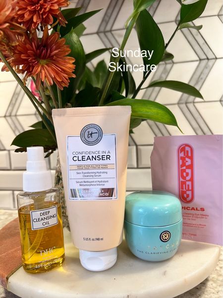 A little self care Sunday skin routine 🥰 Over 40 skin needs a little TLC, these are a few of my favorite products for a quick pick me up! 

#LTKover40 #LTKbeauty