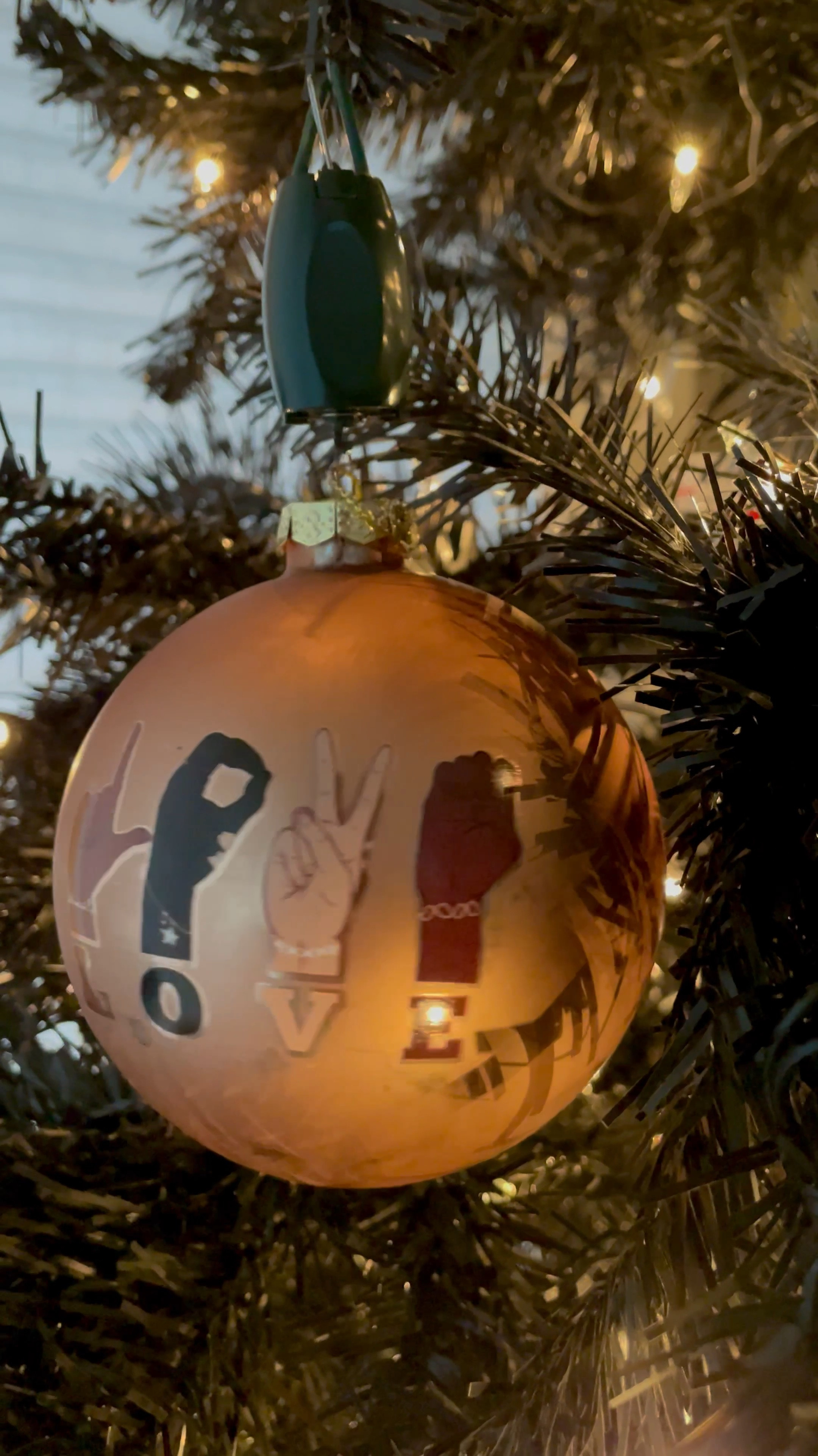 L O V E 🤎 for the holidays

#LTKSeasonal #LTKHoliday #LTKhome