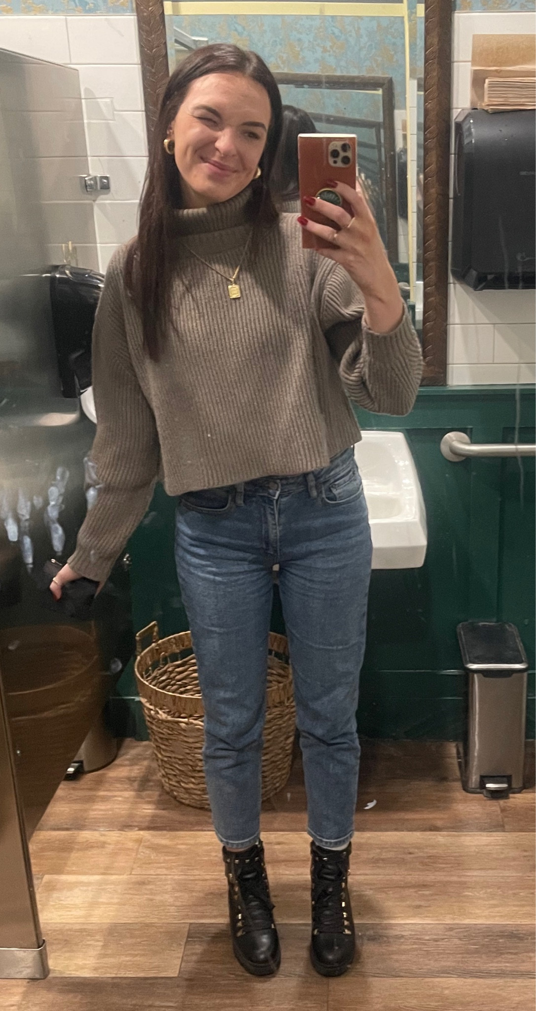 Dinner date! 

#LTKFind #LTKfit #LTKstyletip