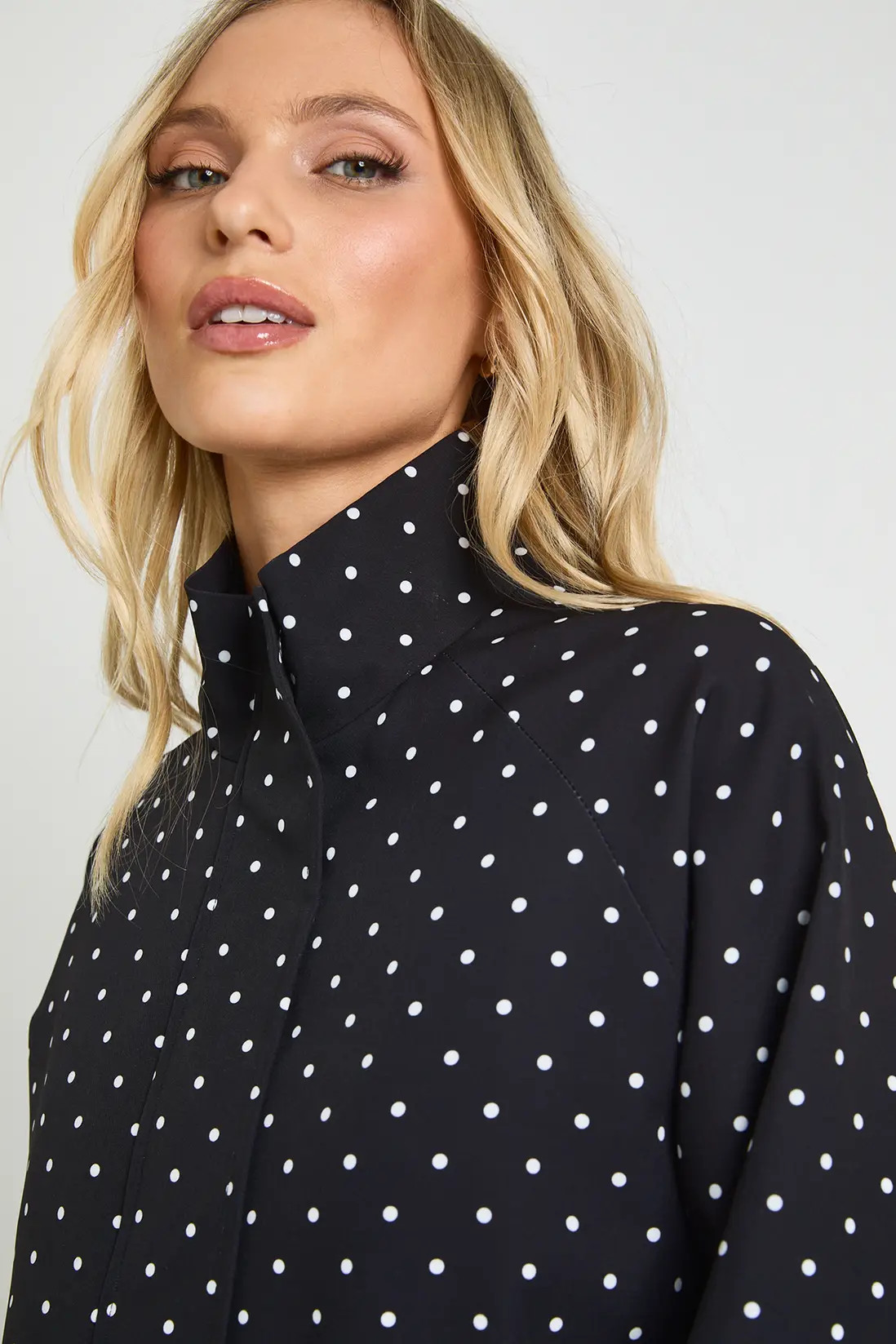 Black boohoo Petite Polka Dot Funnel Neck Jacket | PrettyLittleThing USA | PrettyLittleThing US