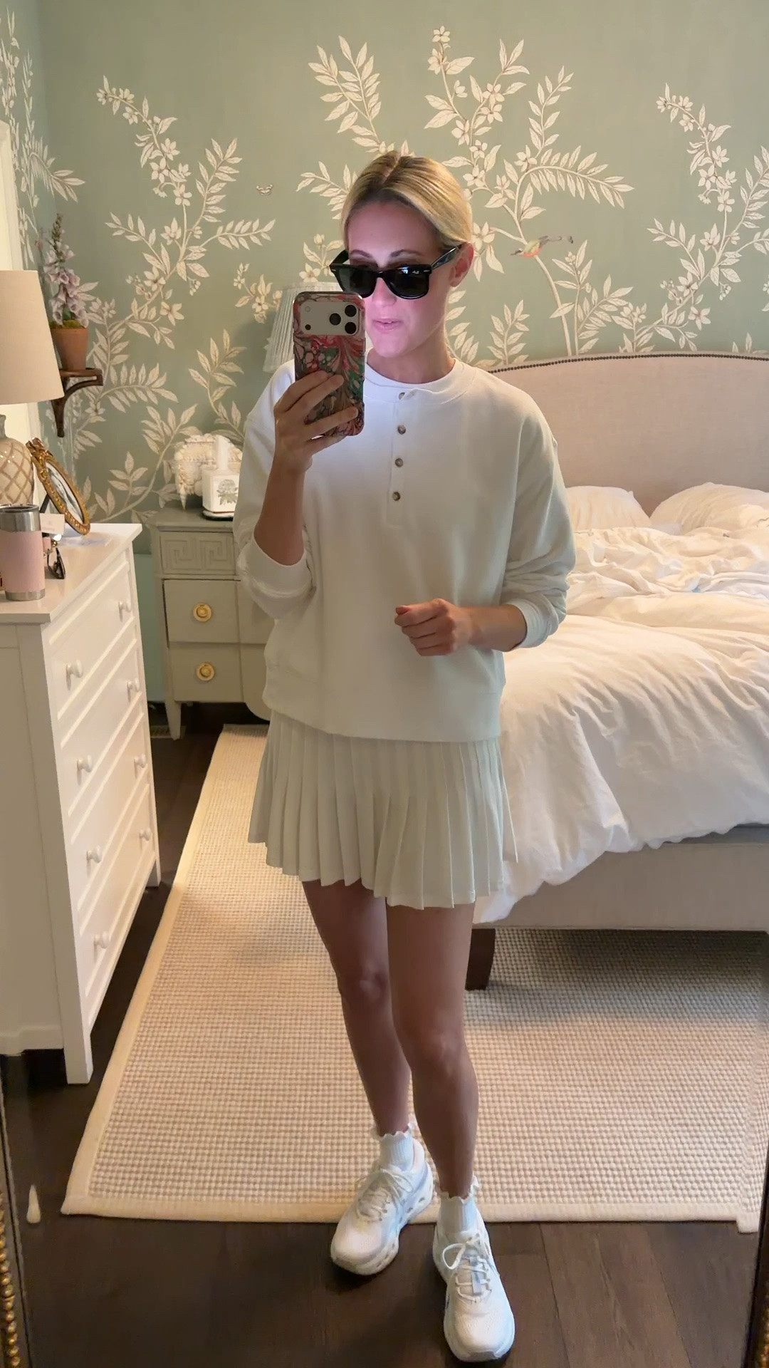 @Target summer sweatshirt and my favorite white pleated tennis skirt from @Tuckernuck !

#LTKootd #LTKmomlife