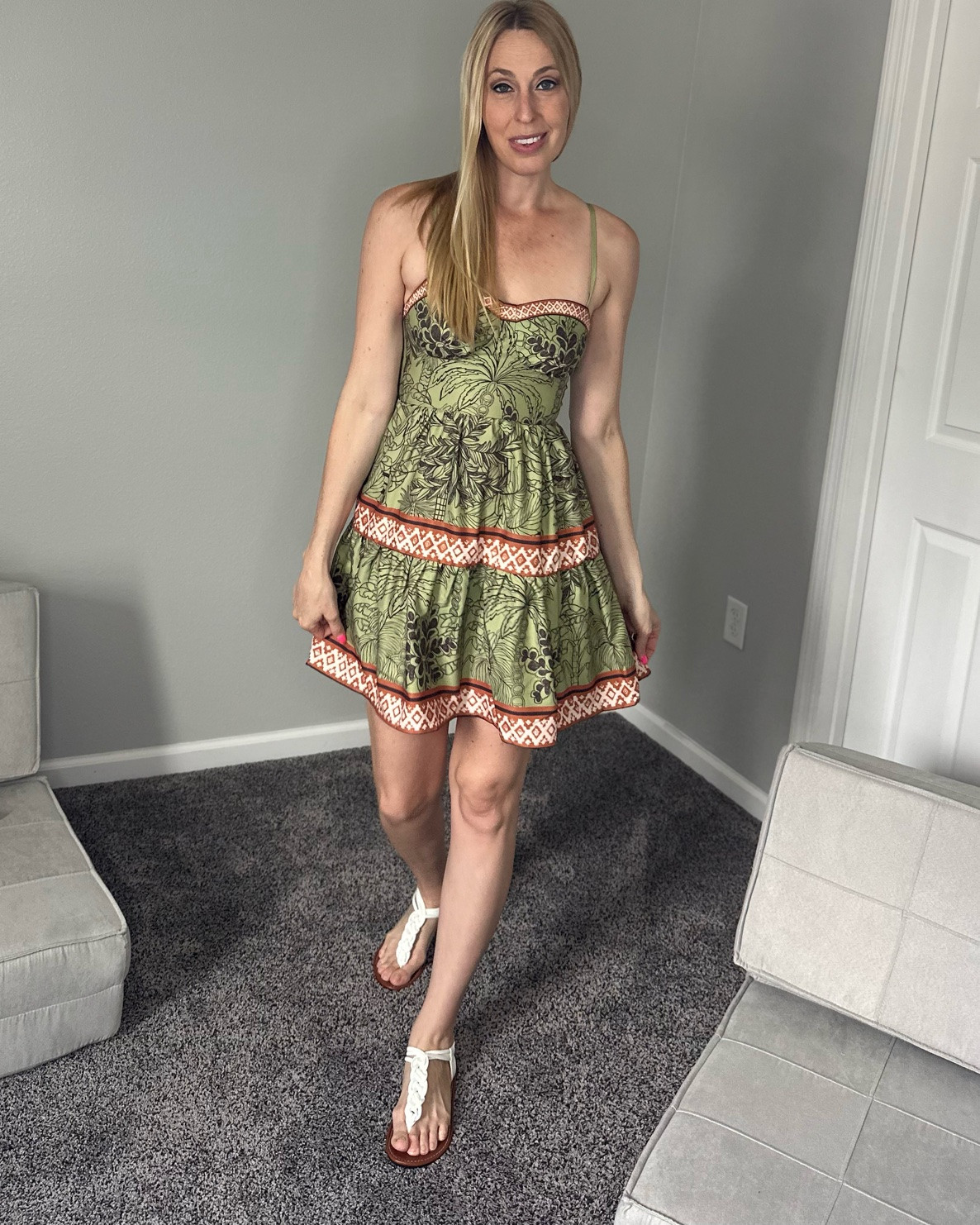 Summer sun dress with fun prints
🖤 I love the fitted top and flared skirt 
🖤 it does have some stretch to it
🖤fits true to size, wearing size small and I am 5’10”
🖤 Amazon fashion find under $50