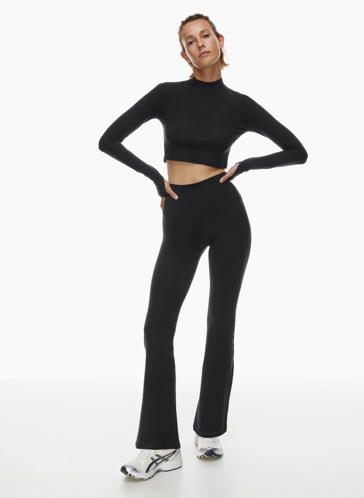 TNABUTTER™ CHEEKY FLARE HI-RISE LEGGING | Aritzia