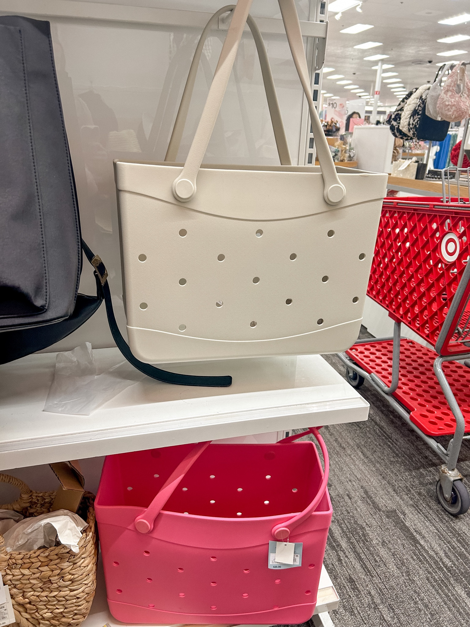 Such a great option for those who want the style of the bogg bag, but don’t want to spend $100+!  Only $35😱 
Target | rubber bag | beach bag | mom style | looks for less | under $50 | summer | spring 

#LTKStyleTip #LTKItBag #LTKFindsUnder50