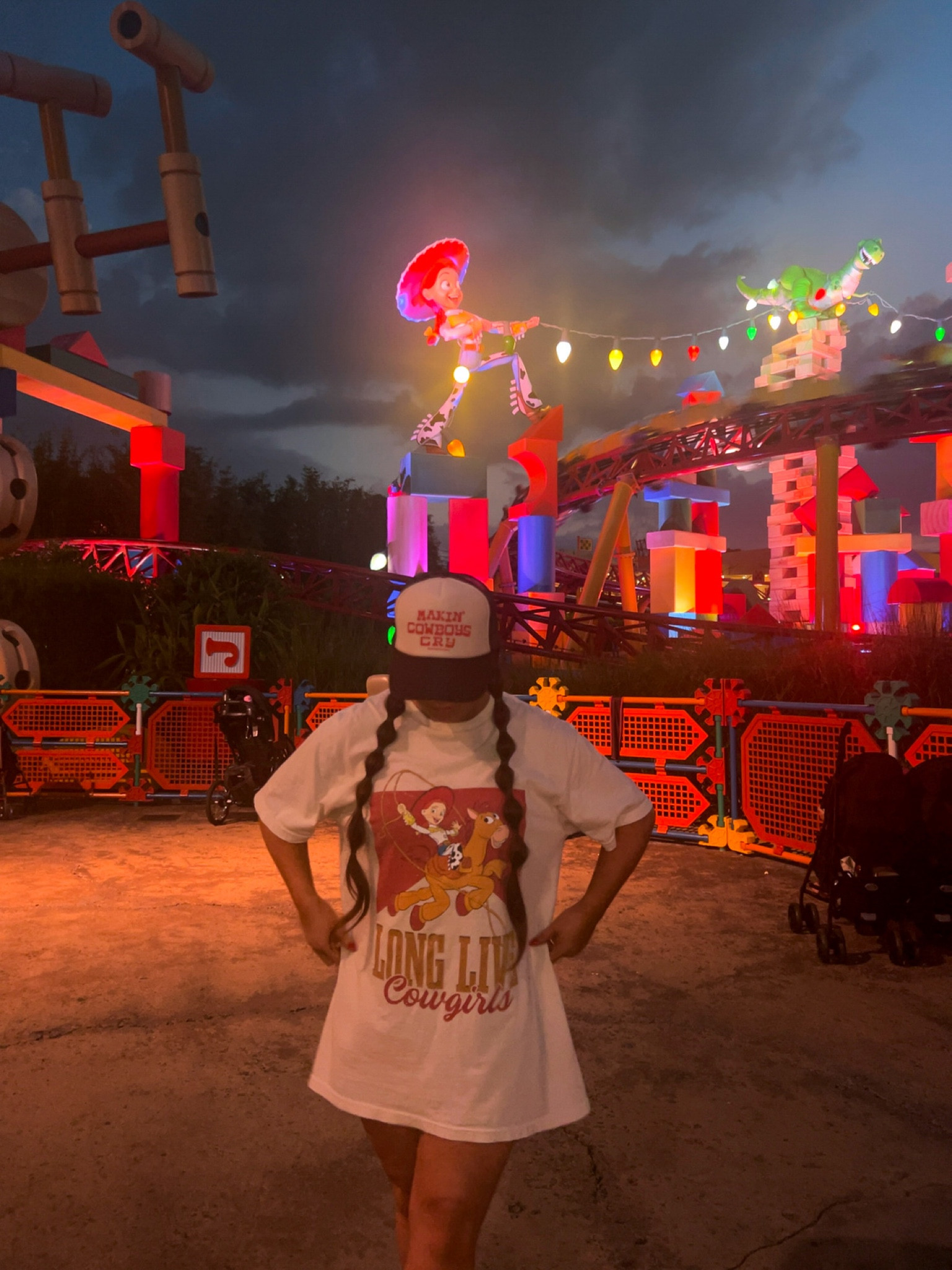 Hollywood Studios outfit 🤠

#LTKFind #LTKtravel #LTKstyletip