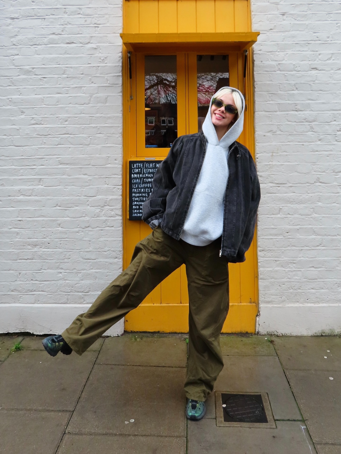 run → sauna → cinnamon bun 

#ootd #london