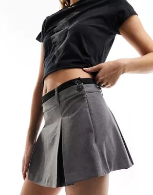 Bershka – Eleganter Skort in Anthrazit-Grau | ASOS (Global)