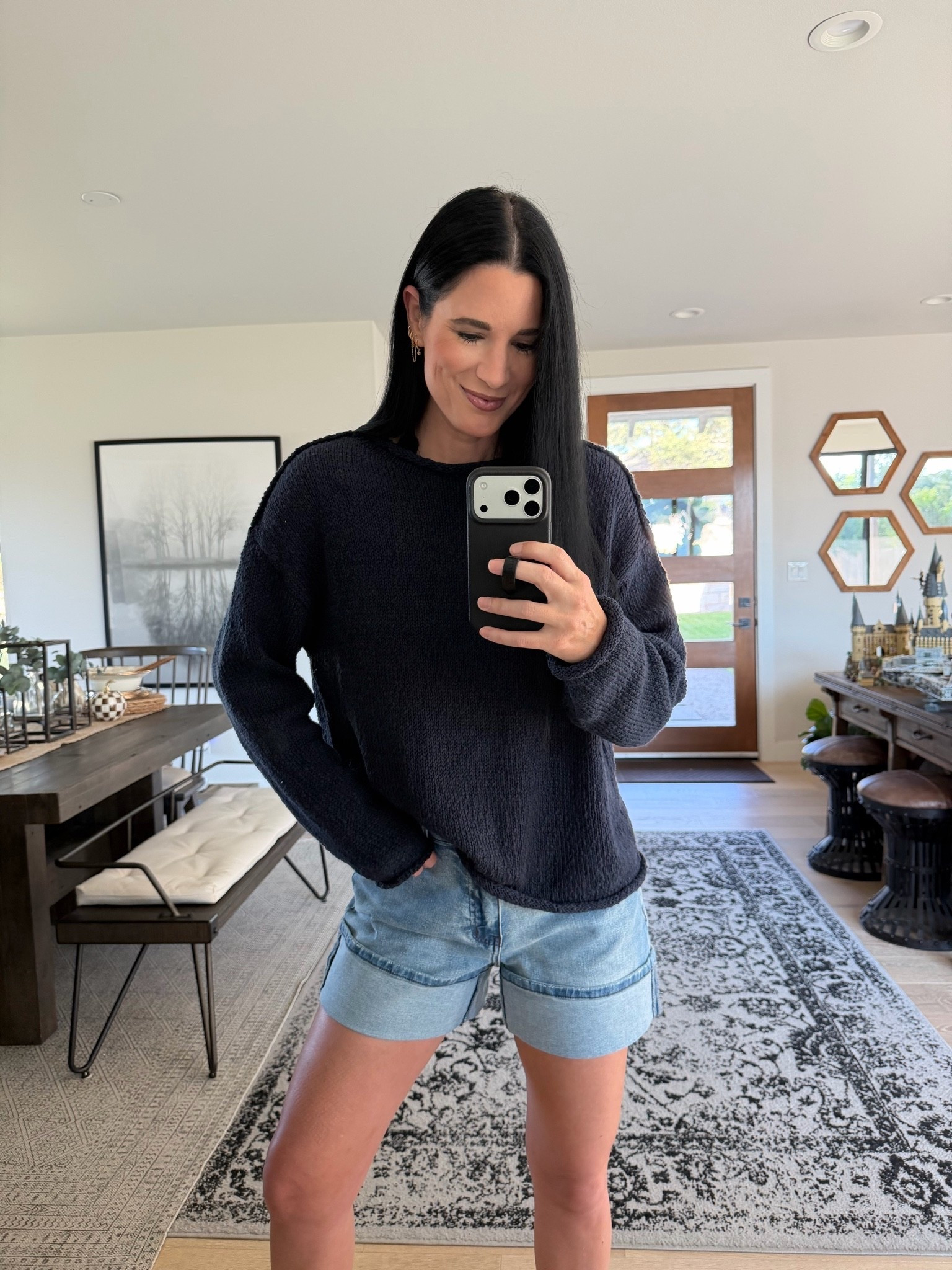 These knit sweaters are the perfect transitional piece for fall! They come in tons of colors too. 

My shorts are from @AKIRA and I’m in the 27. 

My loopy case code is DTKAUSTIN for 10% off