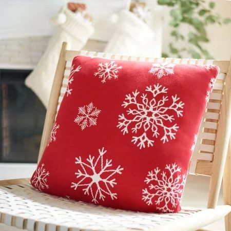 SAFAVIEH Snowflake Pillow Red | Walmart (US)