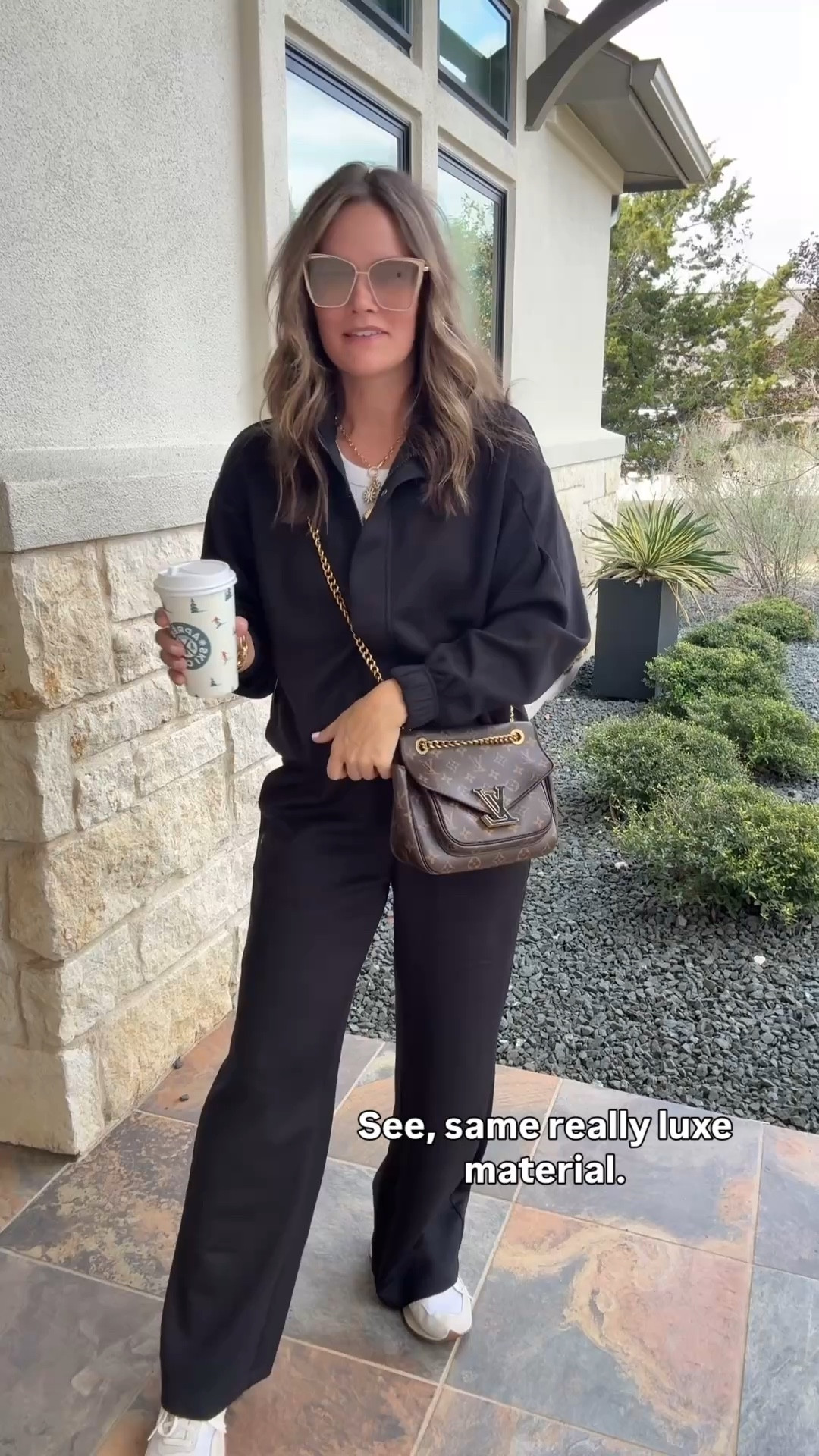 This Walmart matching set feels Lulu meets Spanx ✨
Comfy, flattering, and affordable — a perfect everyday set.
#WalmartStyle #AffordableActivewear #MatchingSet #ChicOnABudget #AthleisureFashion


#LTKSaleAlert #LTKootd #LTKgrwm