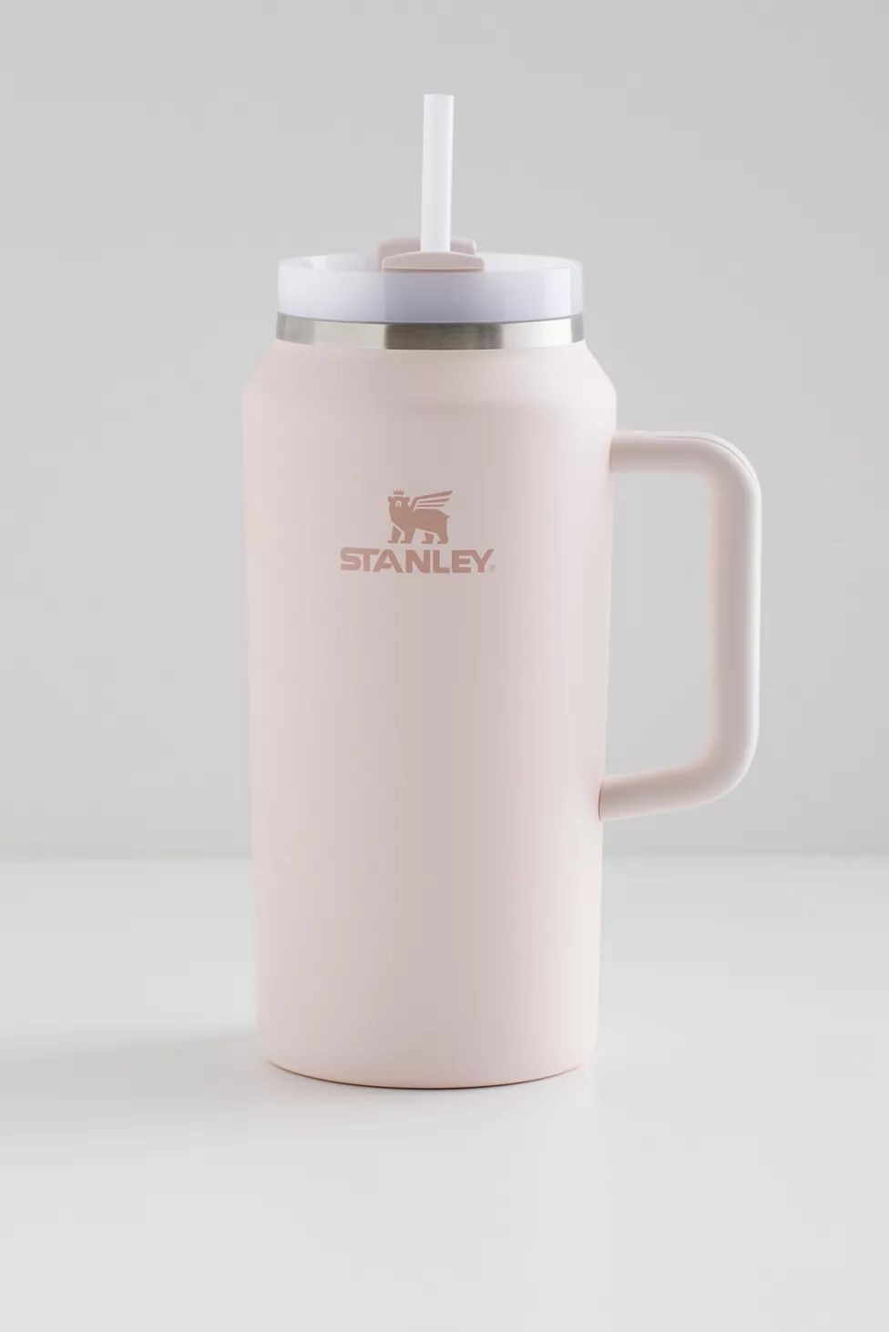 Stanley Quencher H2.0 FlowState™ 64oz Tumbler | Urban Outfitters (US and RoW)