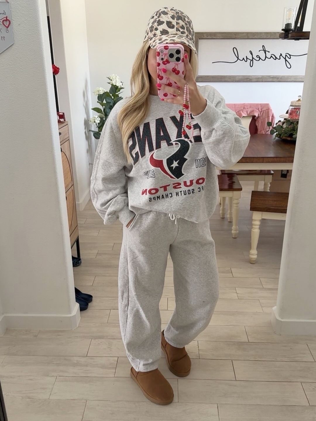 Comfy cute outfit on sale
Texans sweater small
Barrel sweatpants small
Uggs tts

#LTKootd #LTKSaleAlert