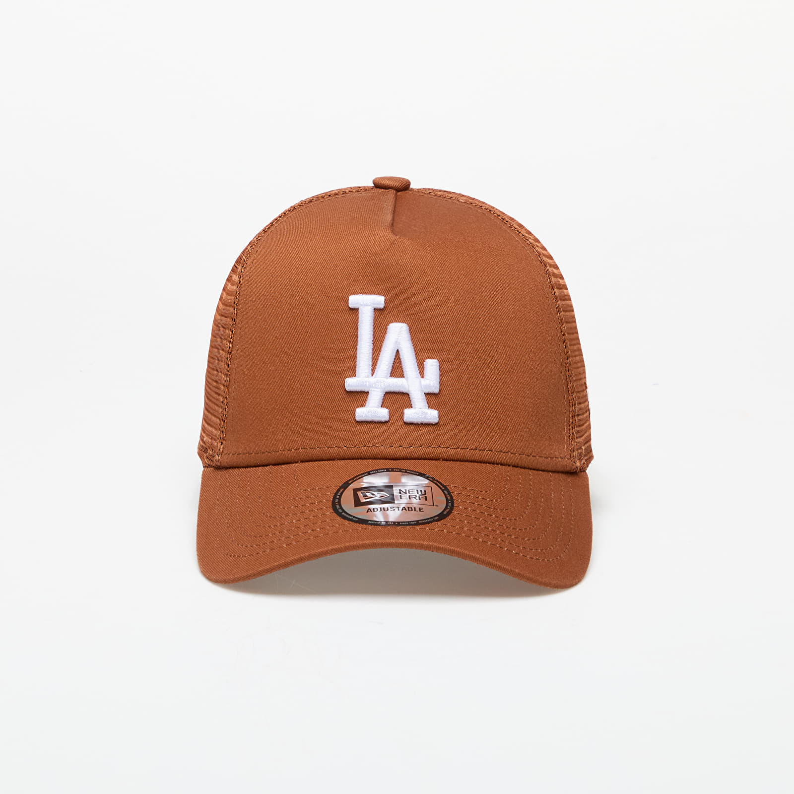 New Era Los Angeles Dodgers League Essential Trucker Cap | Footshop