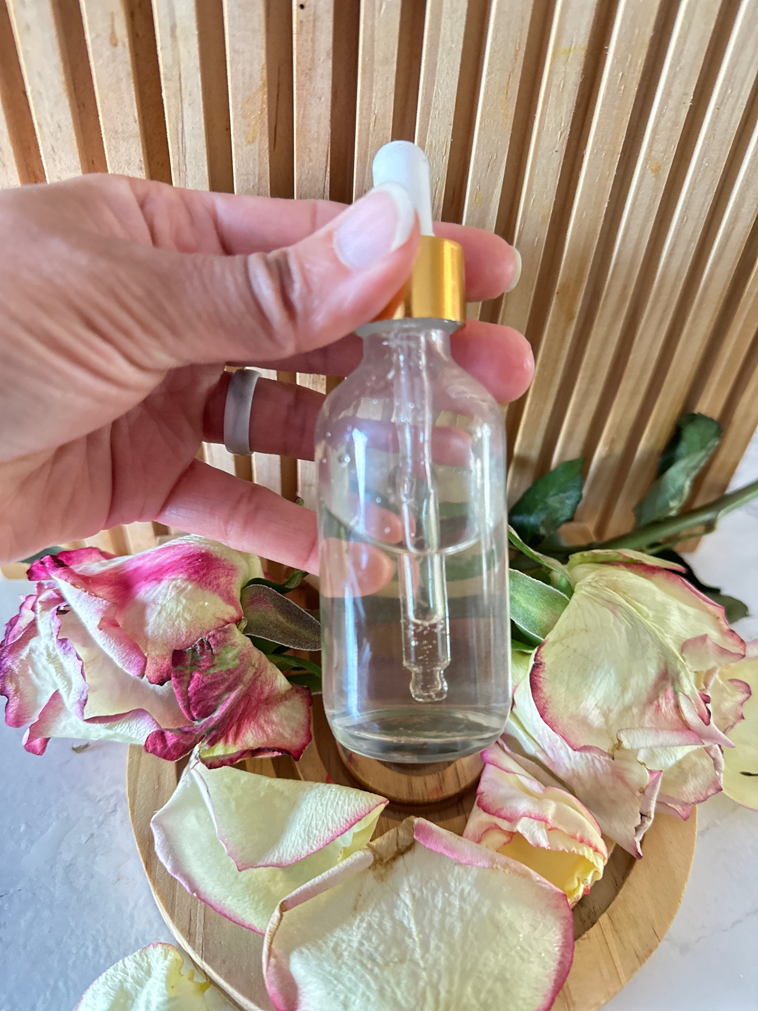 Real rose water 🫶🏽
Full video

https://youtu.be/NpK18n2aR3M?si=ZR83dLb3sXzi1TCN

#LTKHome #LTKBeauty #LTKFamily