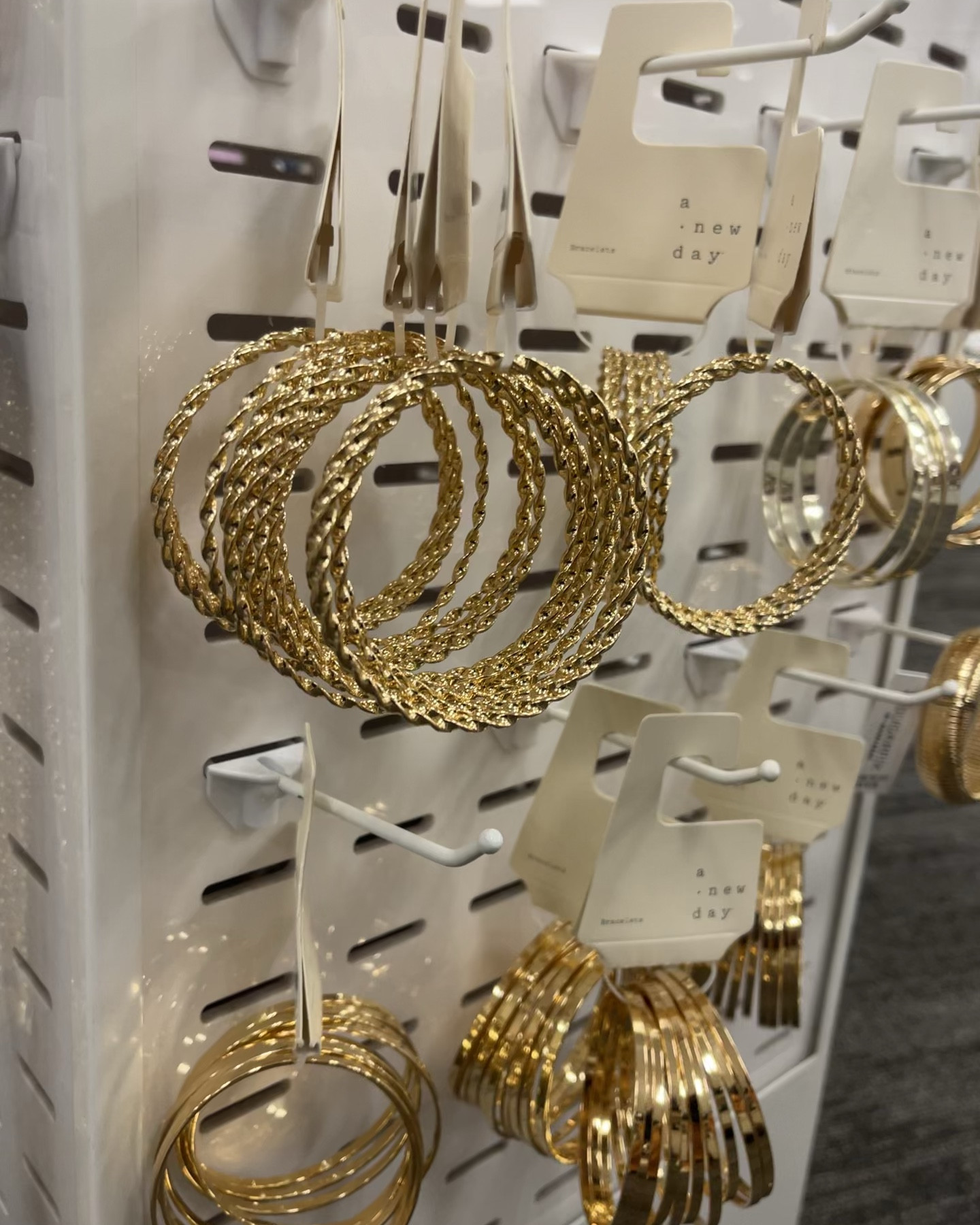 Welcome to the  Gold Bar at Kolo Kouture, TING✨

Time to upgrade your wrist game—these gold bracelets are calling your name! 

I have selected several of my favorites at Target to take your arm candy from zero to FABULOUS✨💝



#LTKMostLoved 

#LTKBeauty #LTKStyleTip