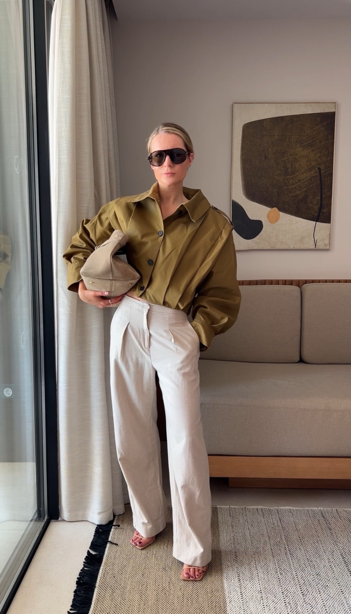THAT viral Zara jacket (don’t size up!) 

Olive green jacket, green jacket, spring jacket, Zara, Zara jacket, tailored trousers, linen trousers, suede bag, manu atelier, spring outfits 

#LTKstyletip #LTKspring #LTKluxury
