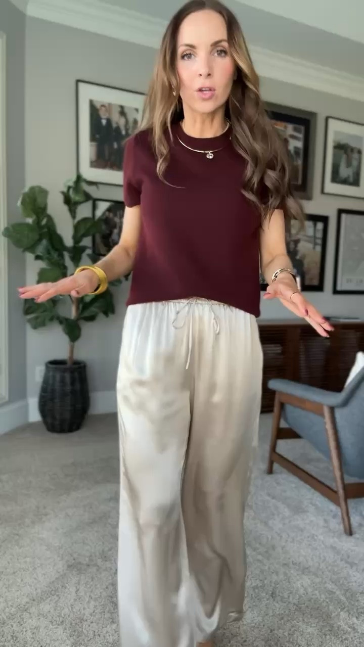 @onequince  cashmere tee is so beautiful and elevated! Wearing a medium. 

#LTKootd