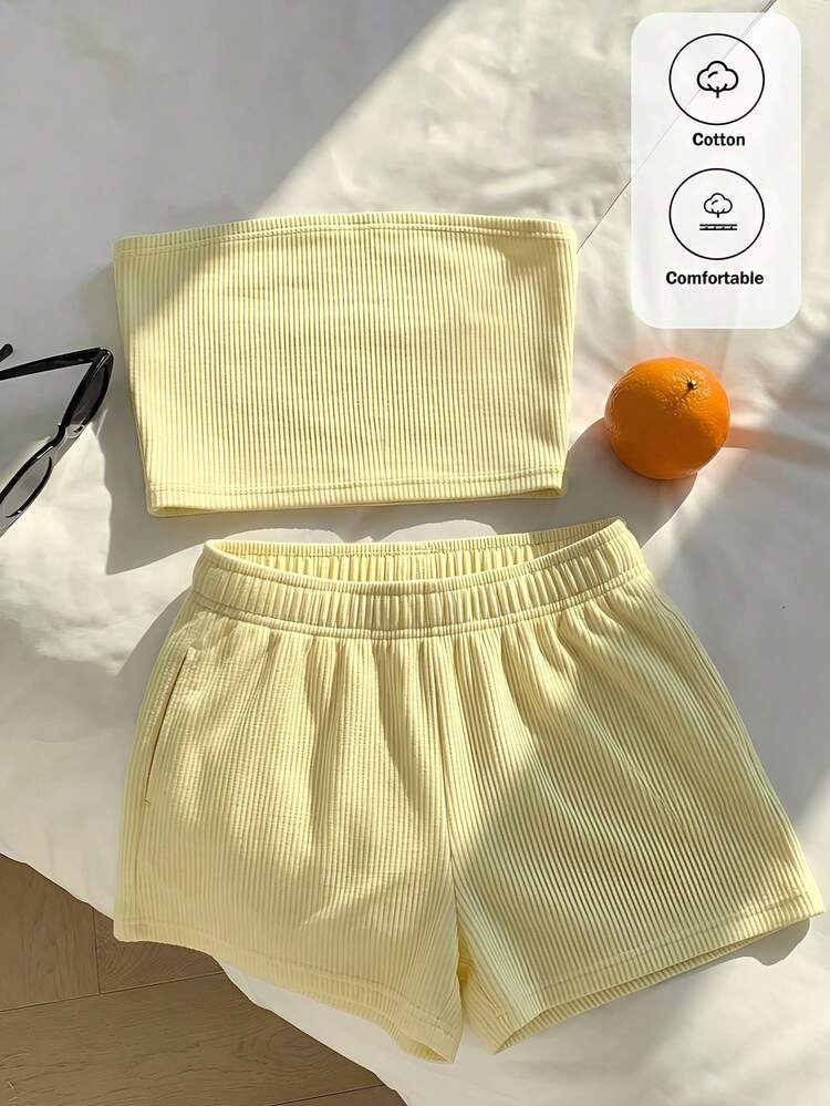 SHEIN Comfortcana Women's Solid Color Bandeau Top And Elastic Waist Shorts 2 Pieces Casual Set | SHEIN