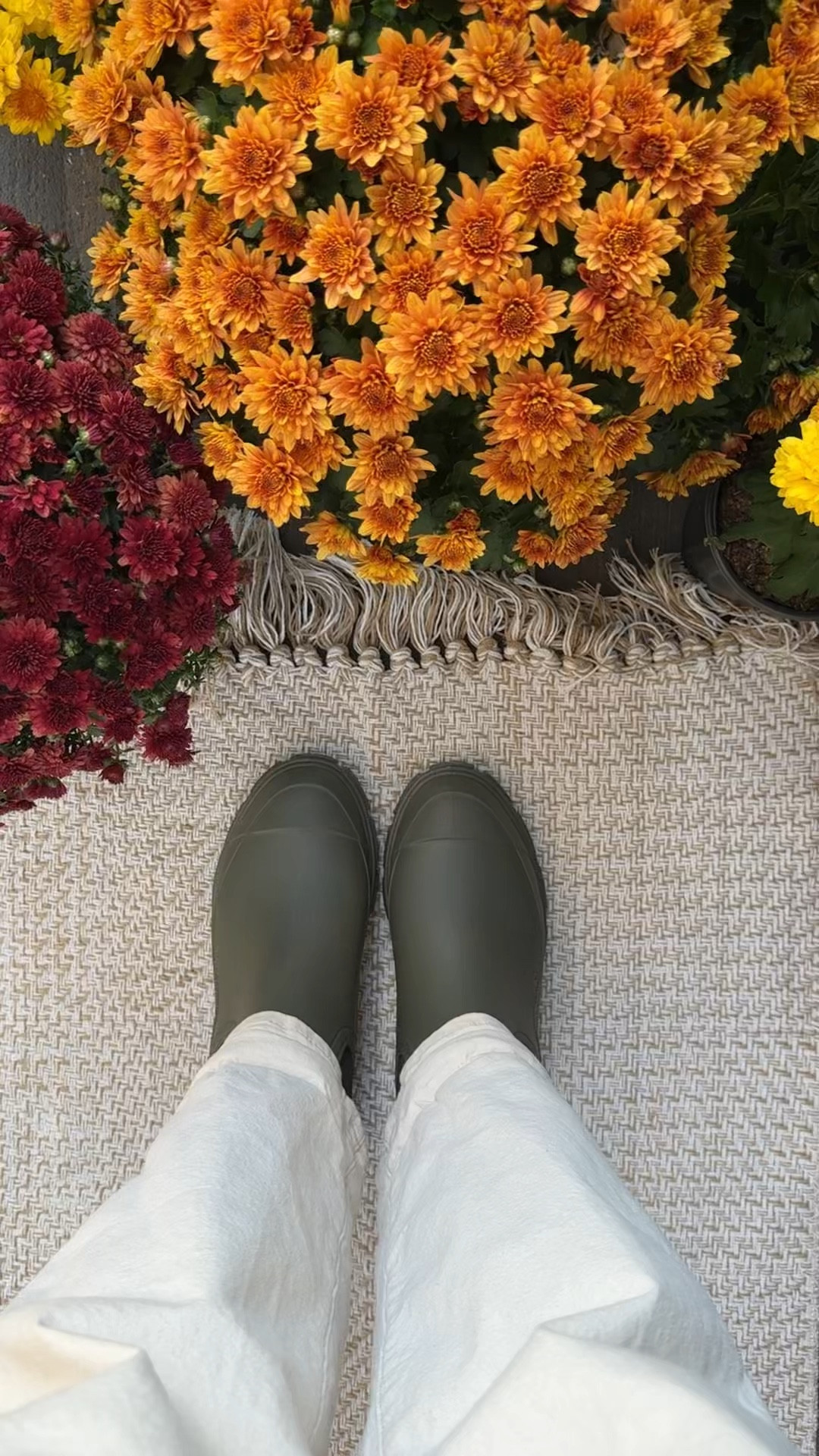 Fall outdoor runner

#LTKSeasonal