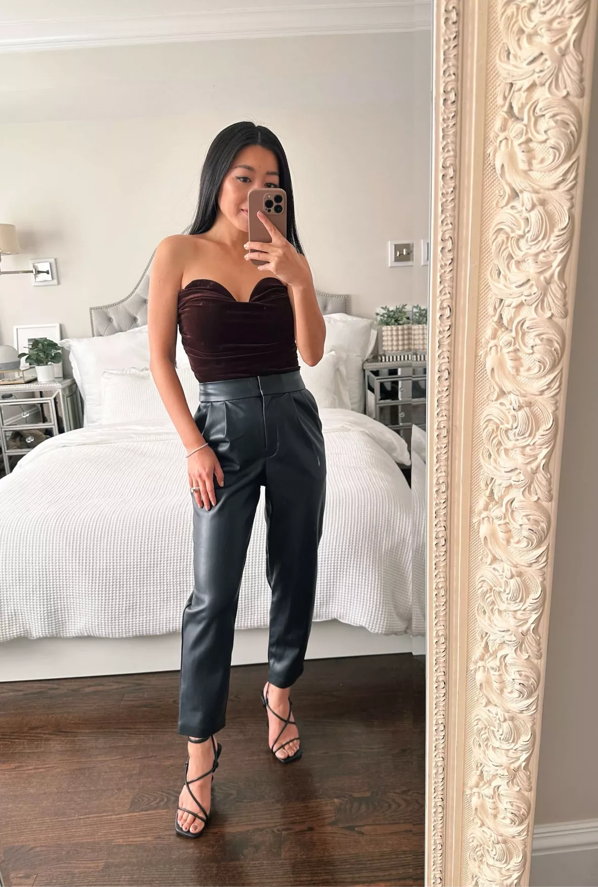 How to Style A Faux Leather Corset for Everyday Chic