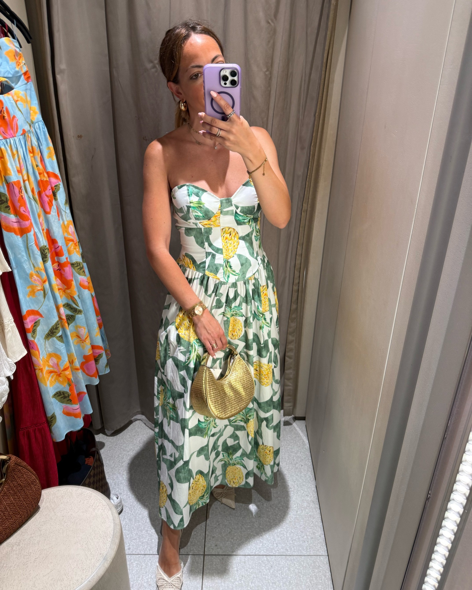 ABITO 1: TG S
ABITO 2: TG S
ABITO 3: TG M

#LTKitalia #LTKdresses #LTKsummer