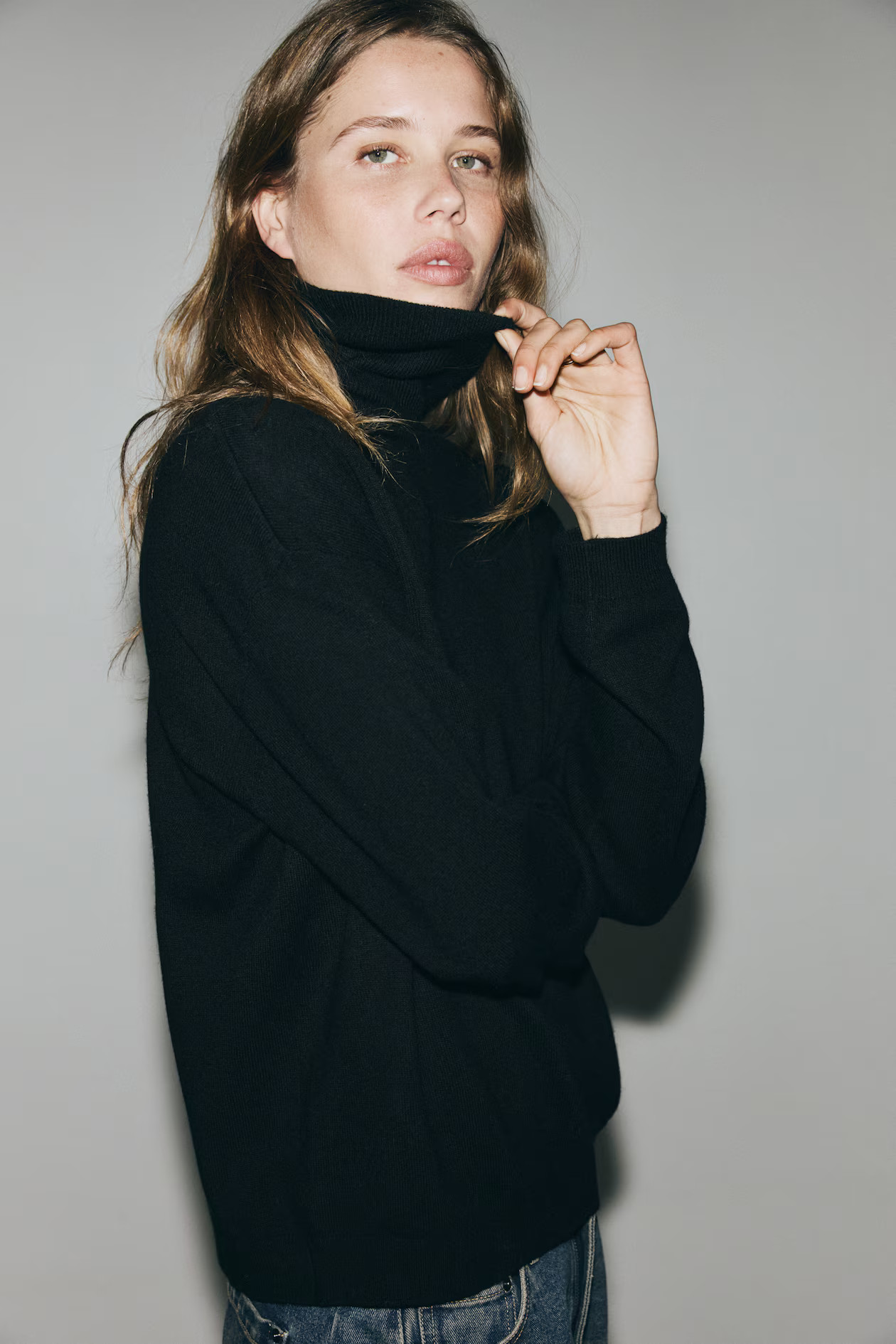 Cashmere Turtleneck Sweater | H&M (US + CA)