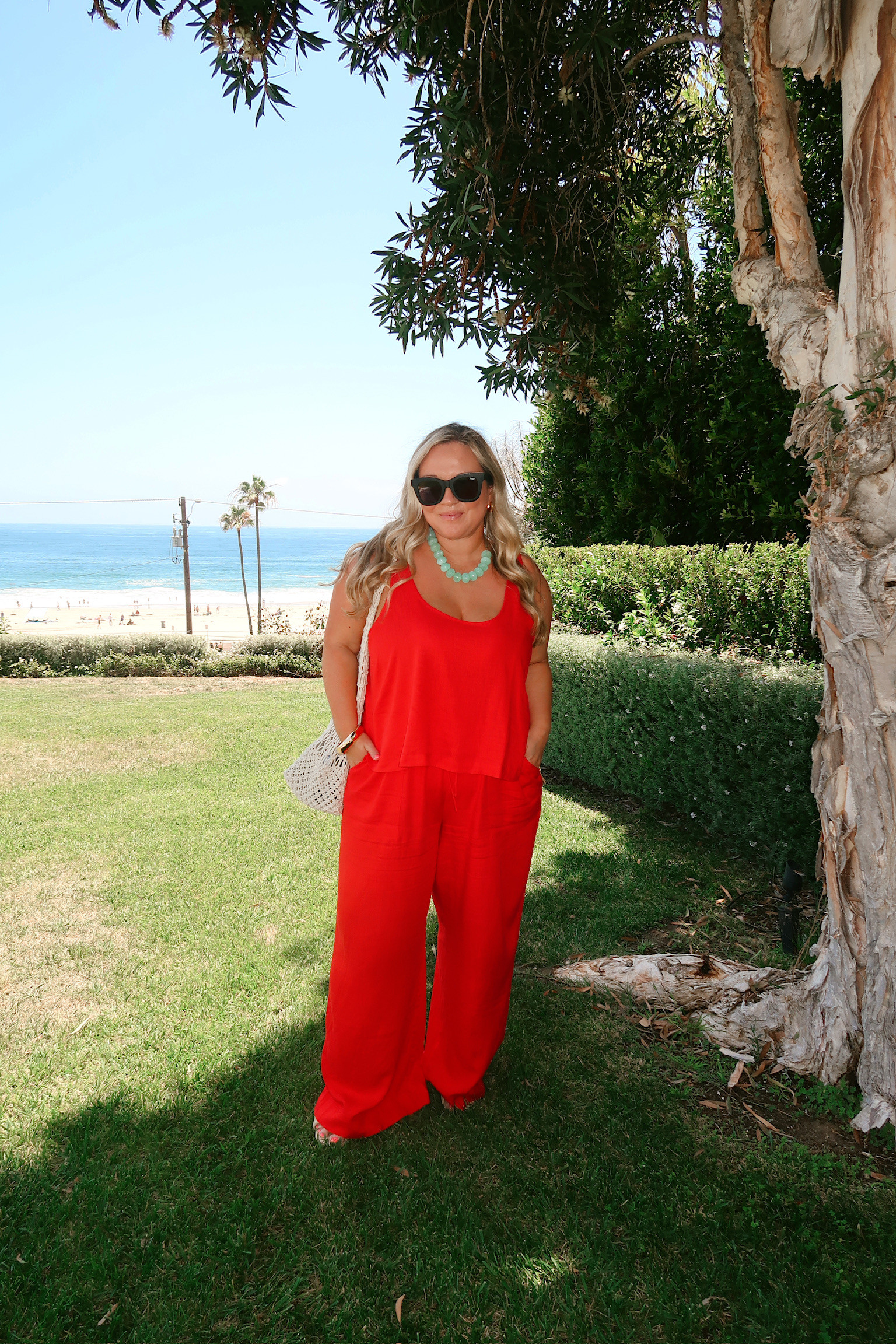 What I wore to the Fabletics event! ❤️ 

Wearing an XL in the top and bottoms! Shoes run TTS



Summer outfits, matching set, bauble bar, quay, wedges, accessories, beaded necklace, shelli enright, stylenright 

 #LTKootd #LTKSeasonal