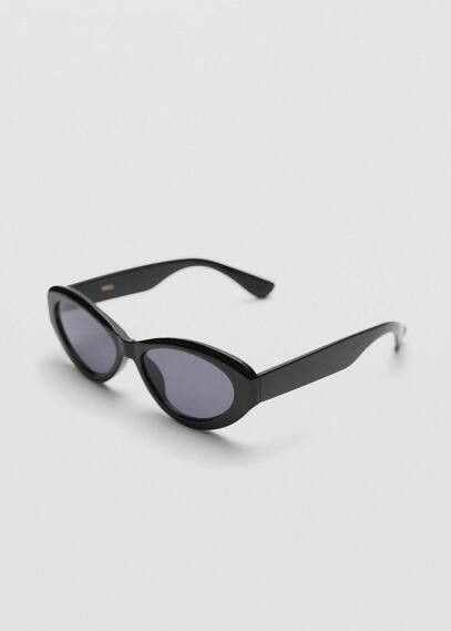 MANGO - Oval frame sunglasses black - One size - Woman | Mango (US/MX/AU)